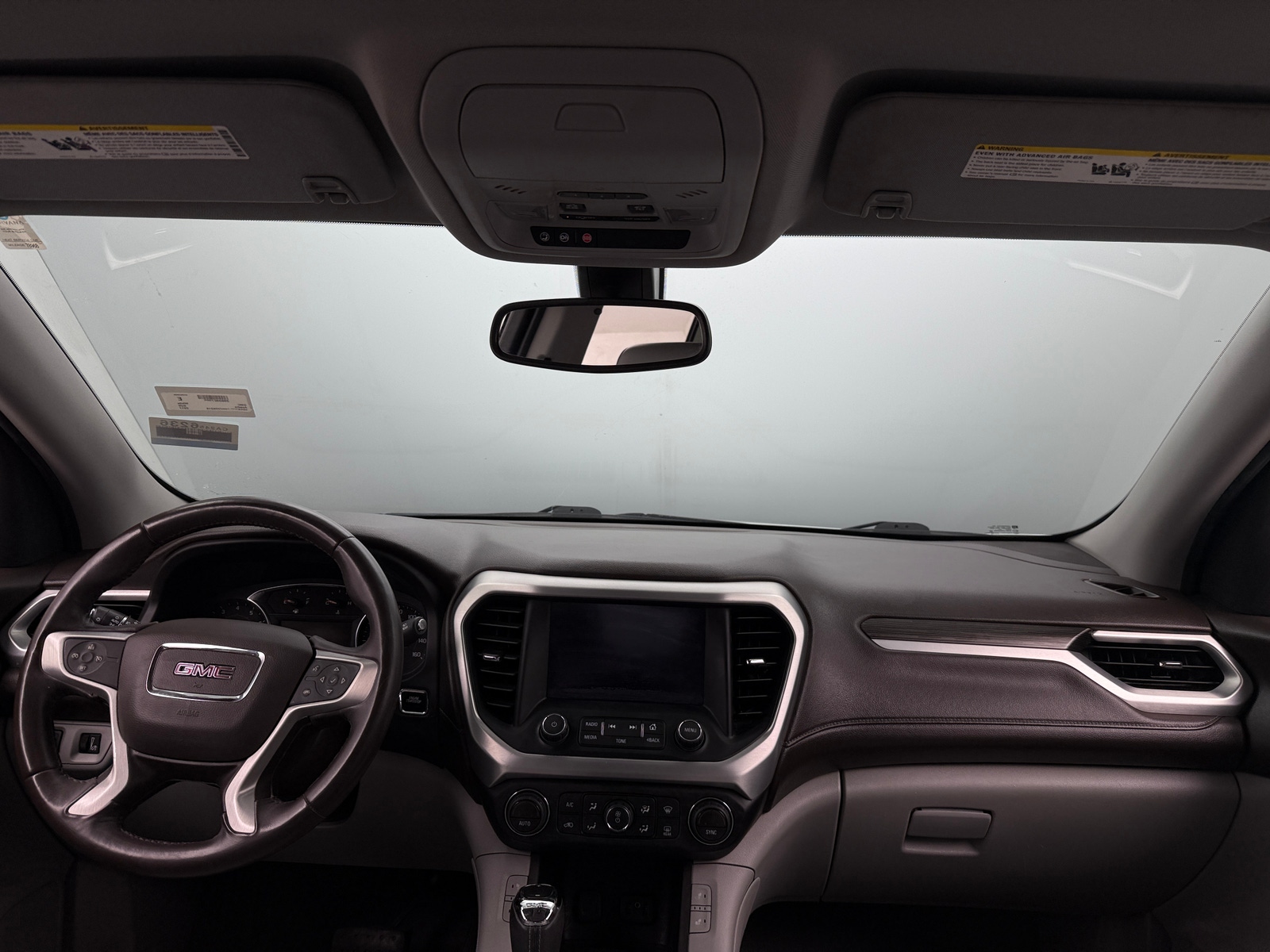 Thumbnail: 2017 GMC Acadia - 2