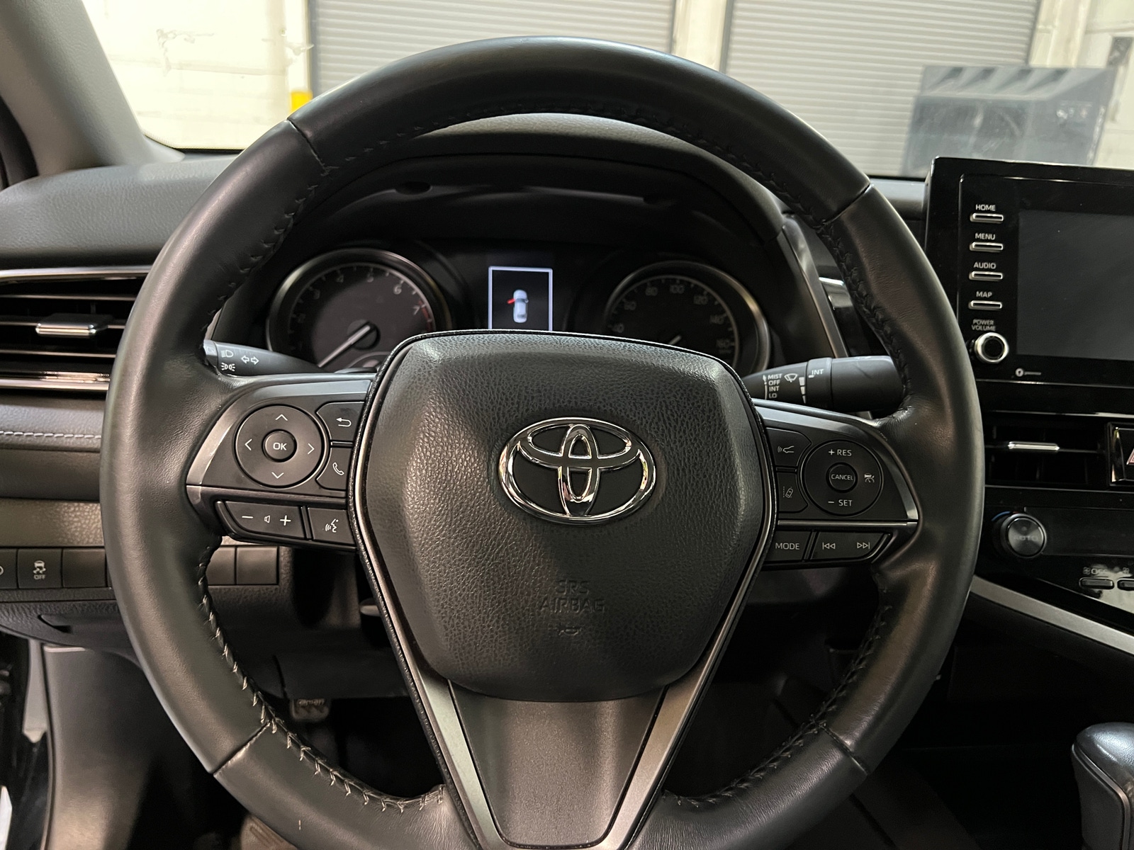Thumbnail: 2022 Toyota Camry - 5