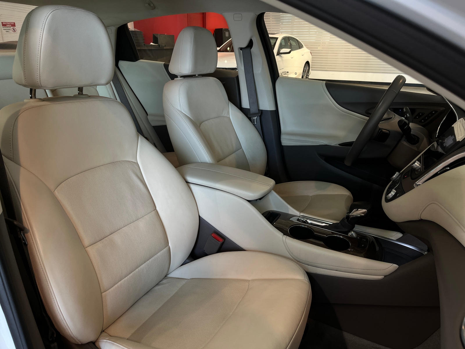 Thumbnail: 2024 Chevrolet Malibu - 2