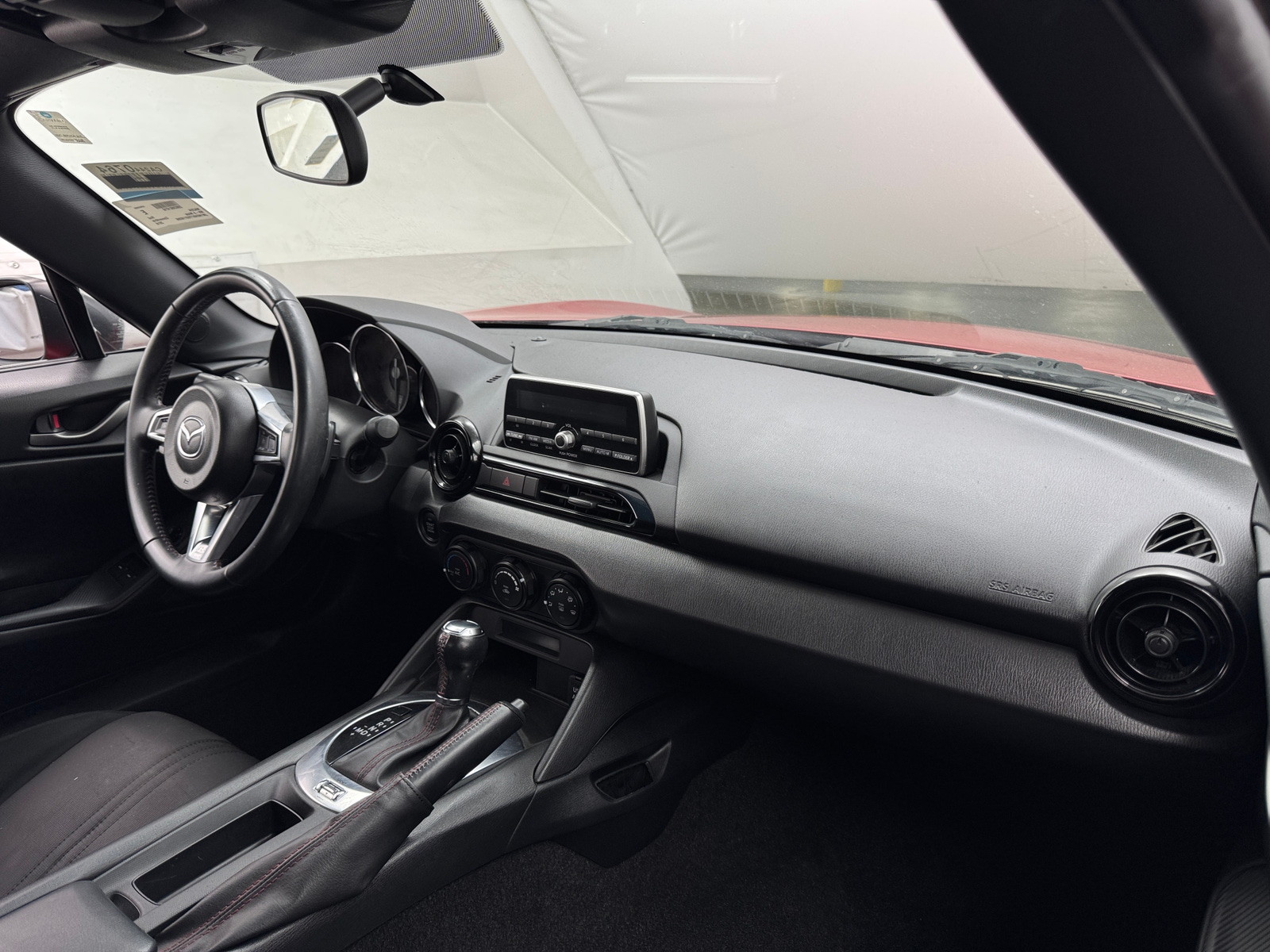 Thumbnail: 2016 Mazda MX-5 Miata - 3