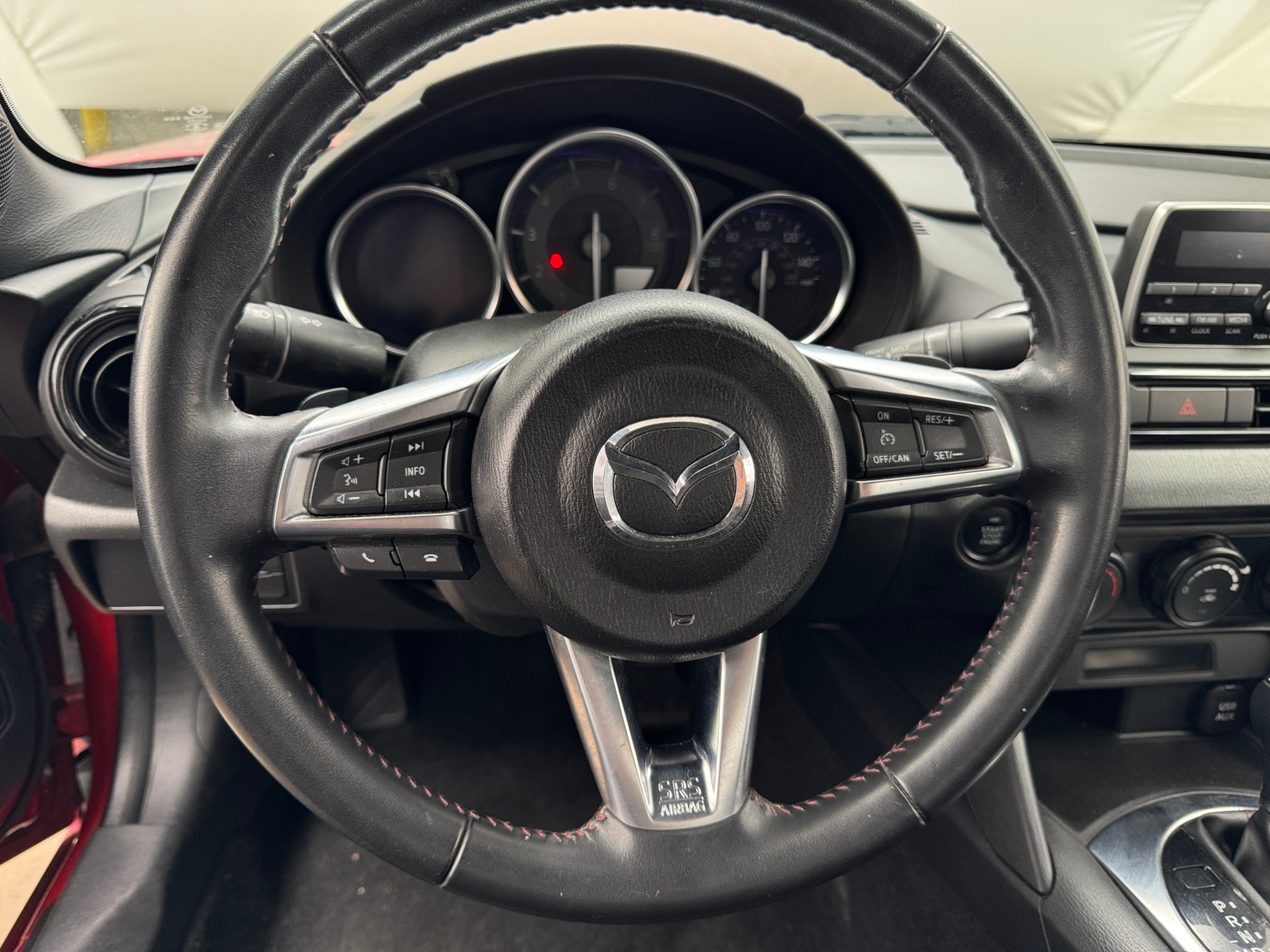 Thumbnail: 2016 Mazda MX-5 Miata - 5