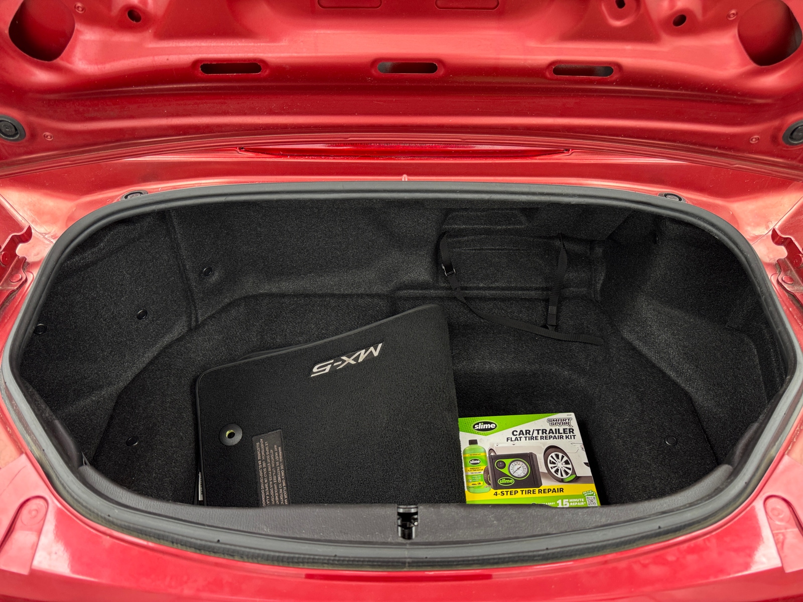 Thumbnail: 2016 Mazda MX-5 Miata - 6