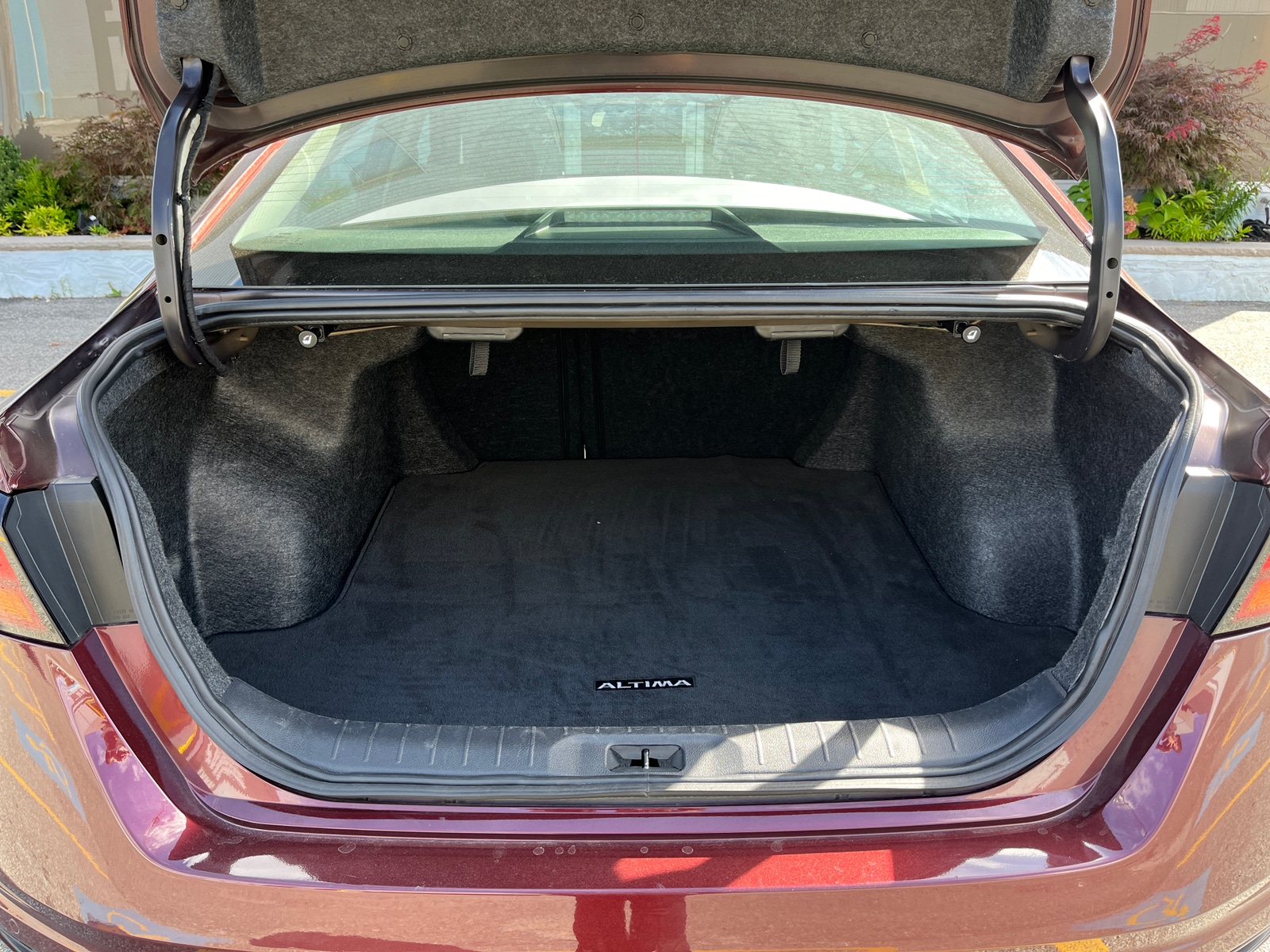 Thumbnail: 2024 Nissan Altima - 5