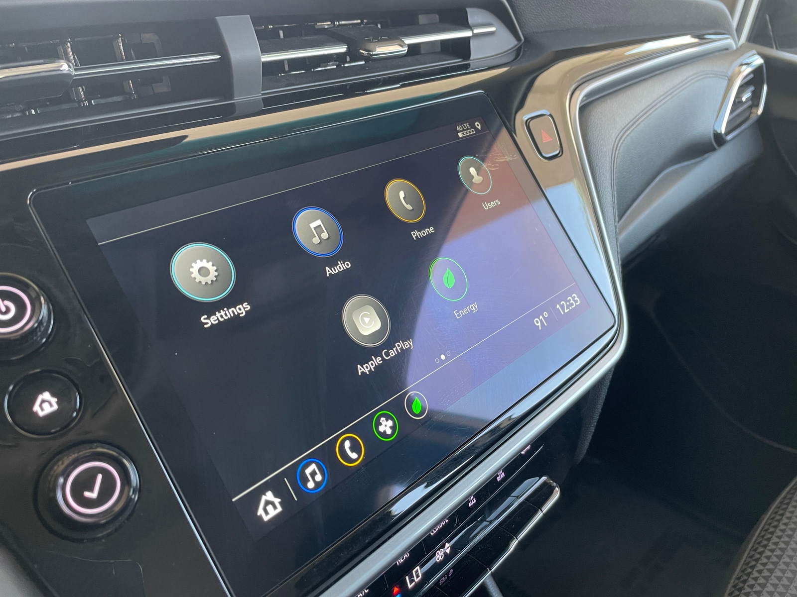 Thumbnail: 2023 Chevrolet Bolt EV - 4
