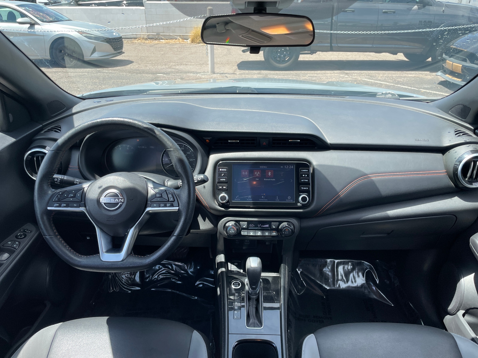 Thumbnail: 2023 Nissan Kicks - 3