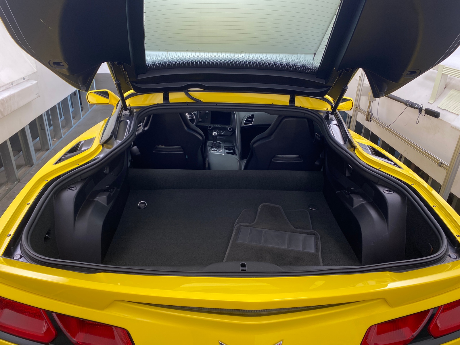 Thumbnail: 2017 Chevrolet Corvette - 4