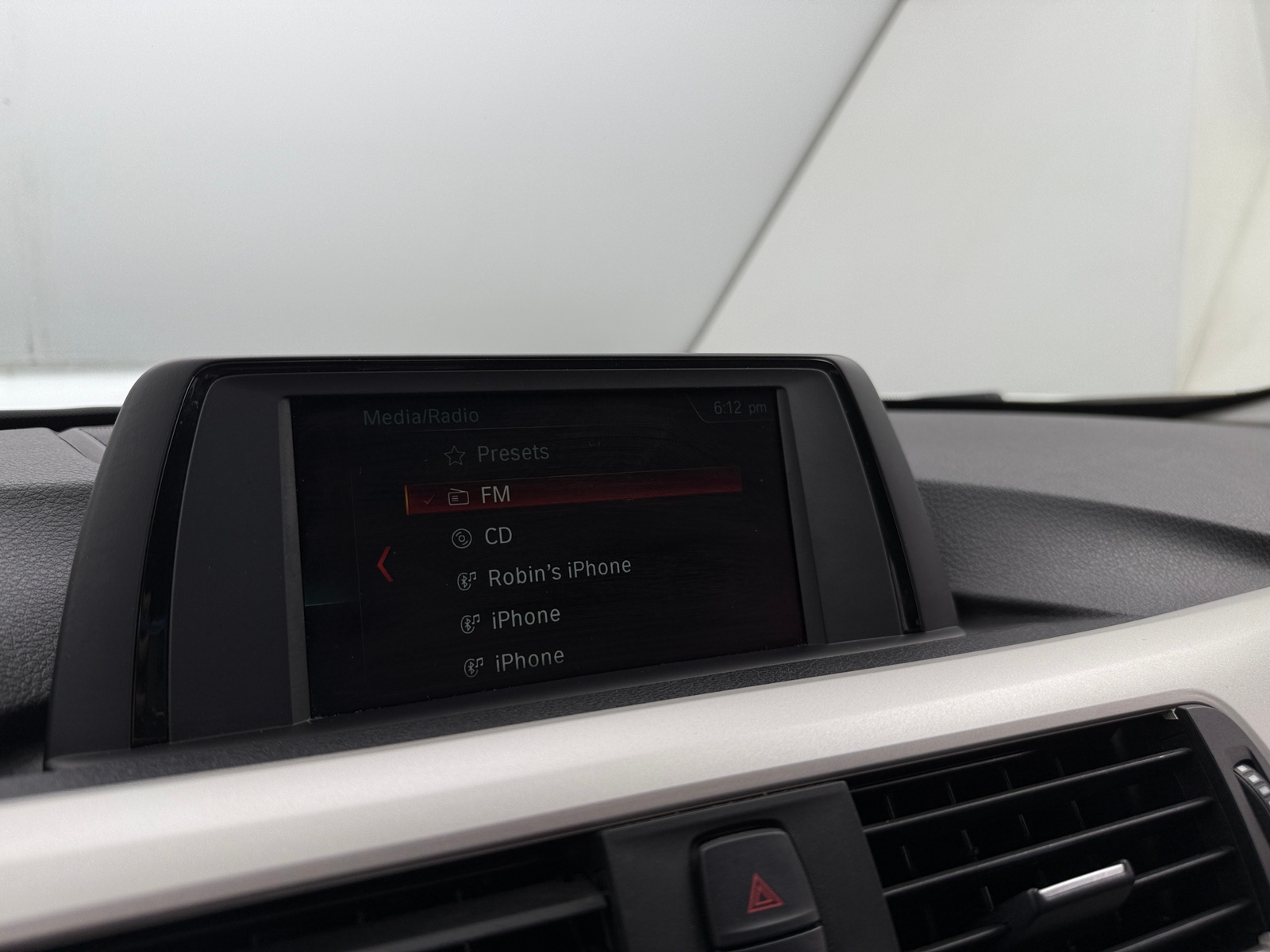 Thumbnail: 2018 BMW 3 Series - 3