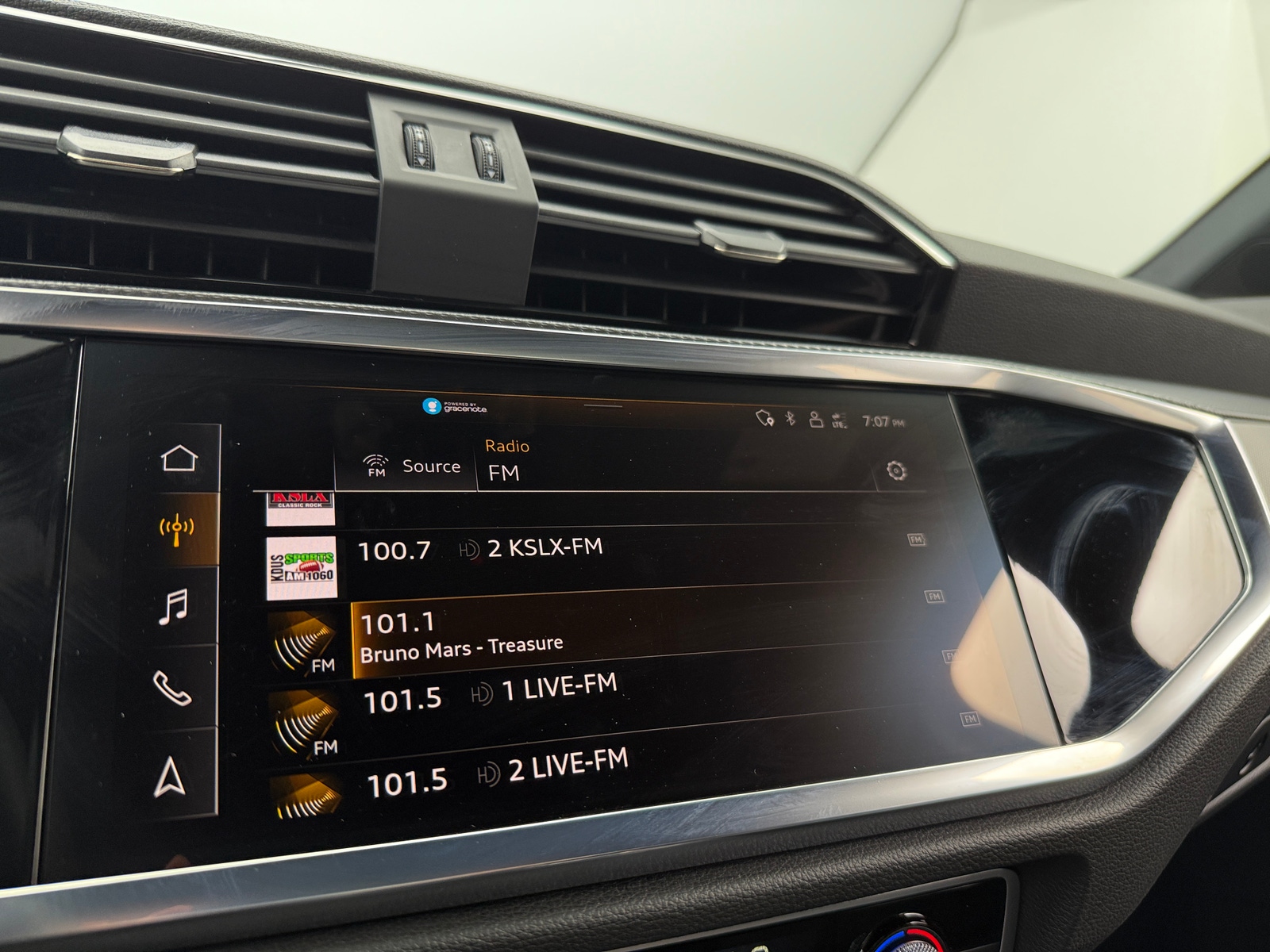 Thumbnail: 2024 Audi Q3 - 3