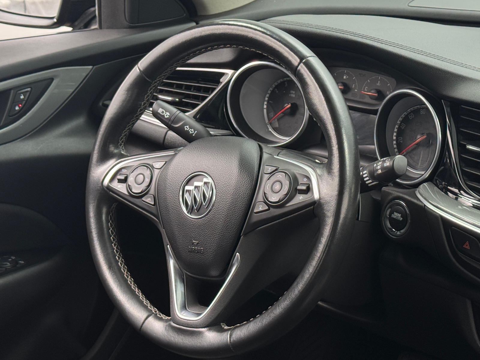 Thumbnail: 2018 Buick Regal - 5