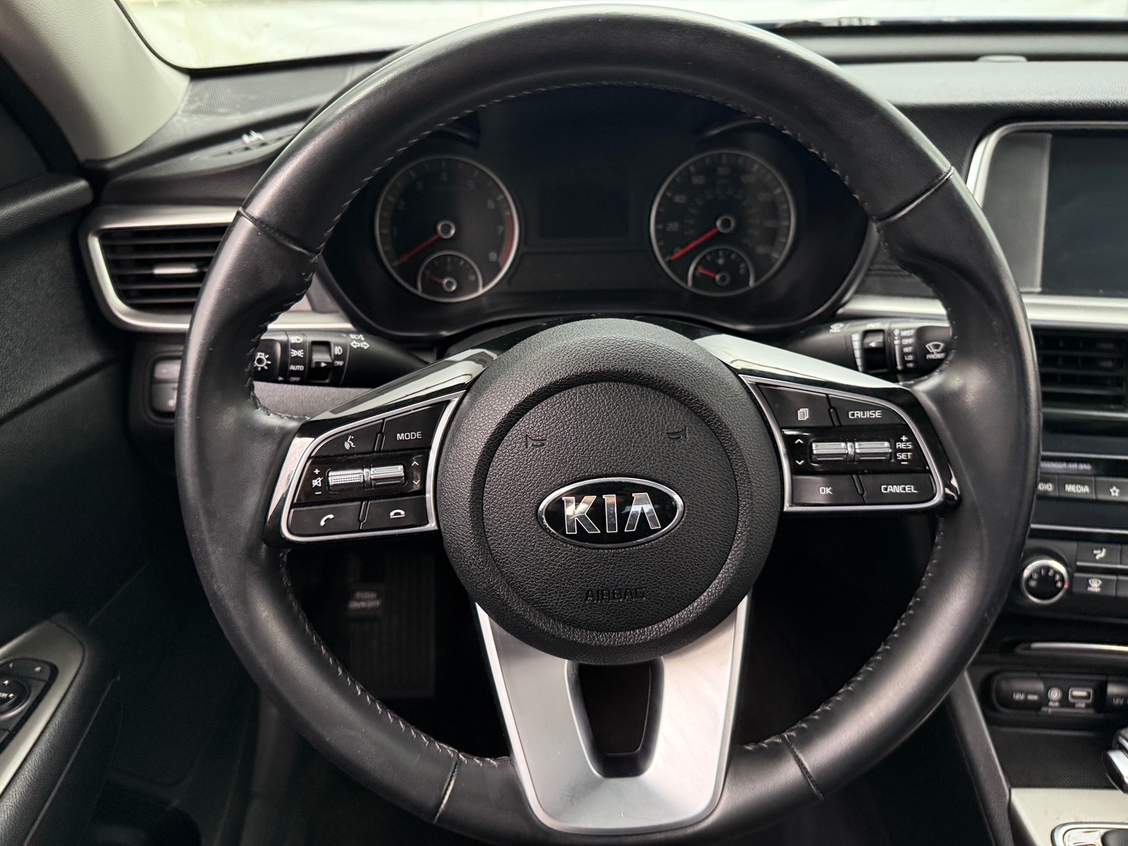 Thumbnail: 2020 Kia Optima - 4