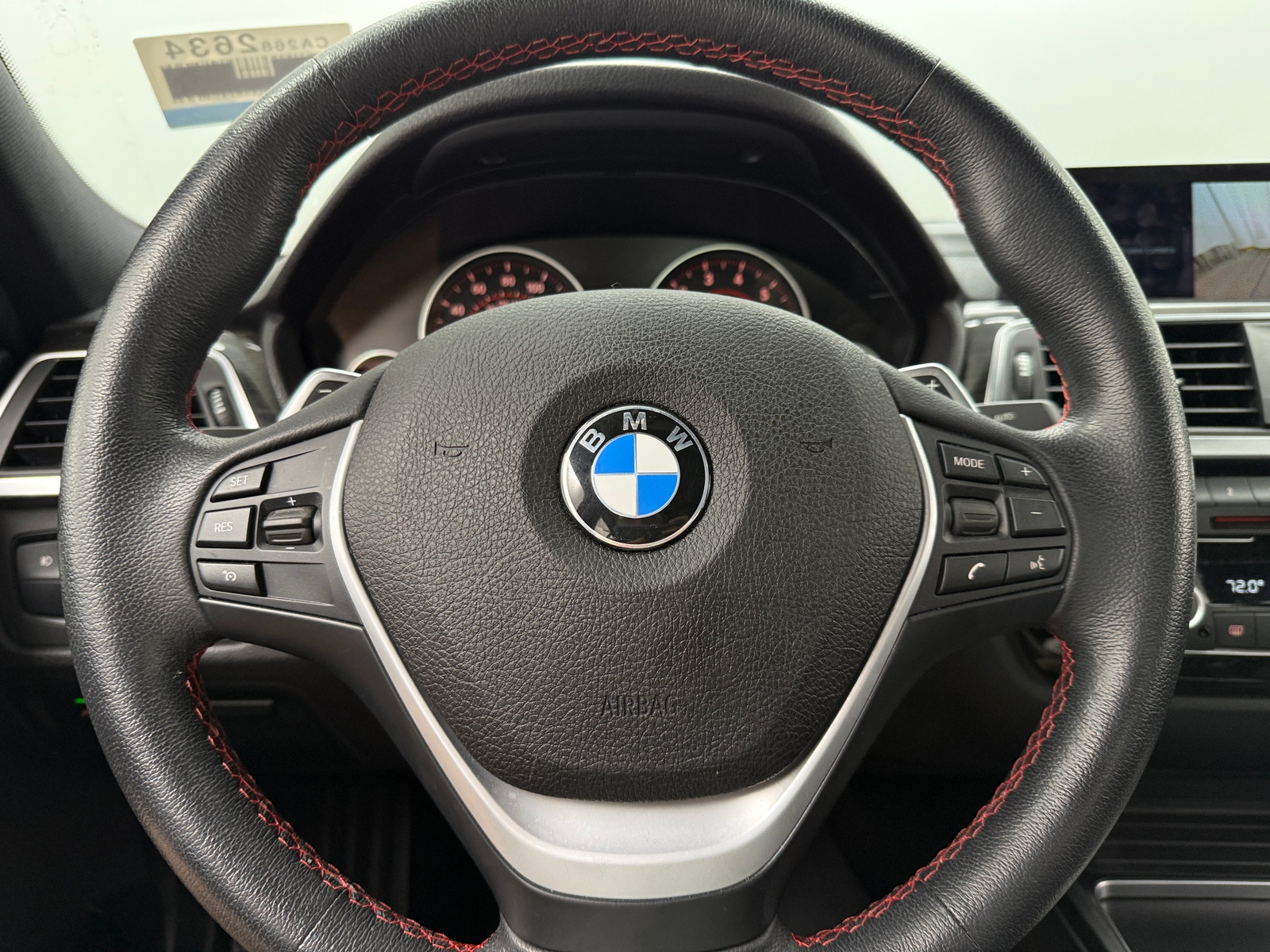 Thumbnail: 2018 BMW 3 Series - 4