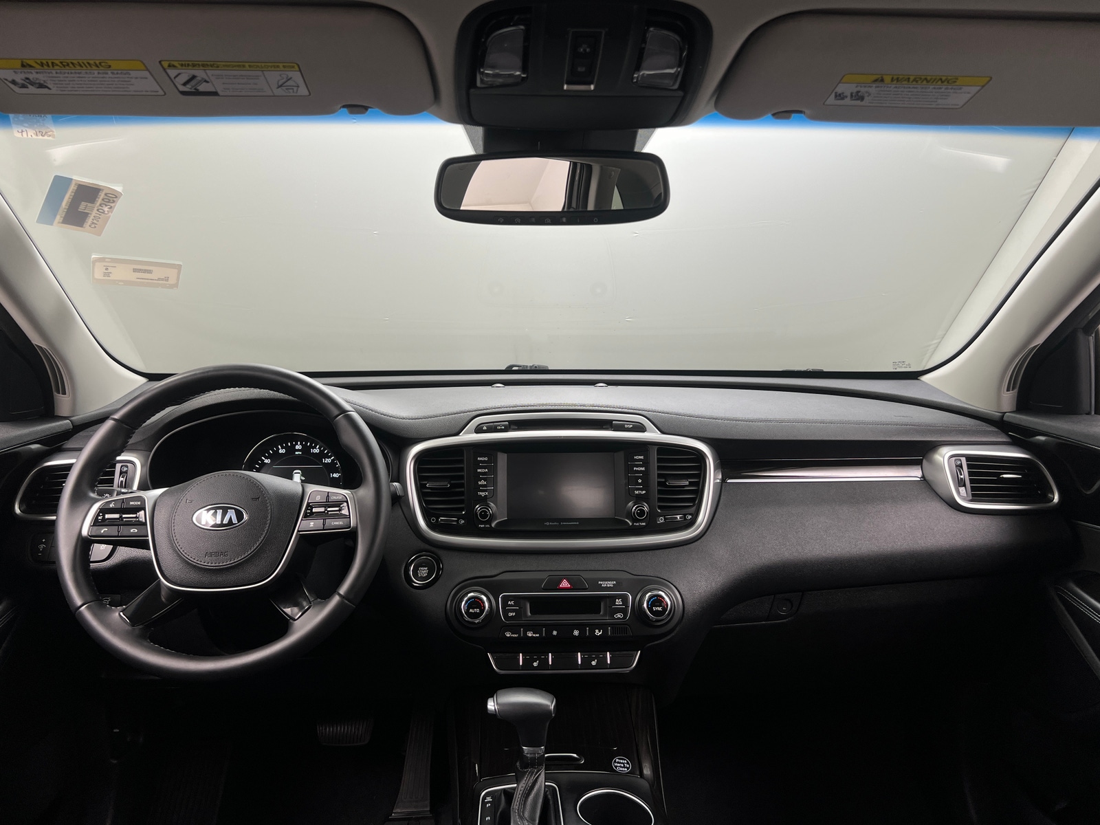 Thumbnail: 2019 Kia Sorento - 2