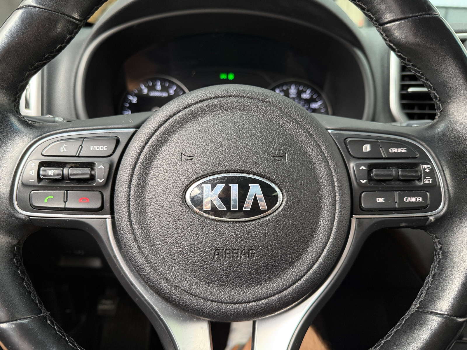 Thumbnail: 2017 Kia Sportage - 4