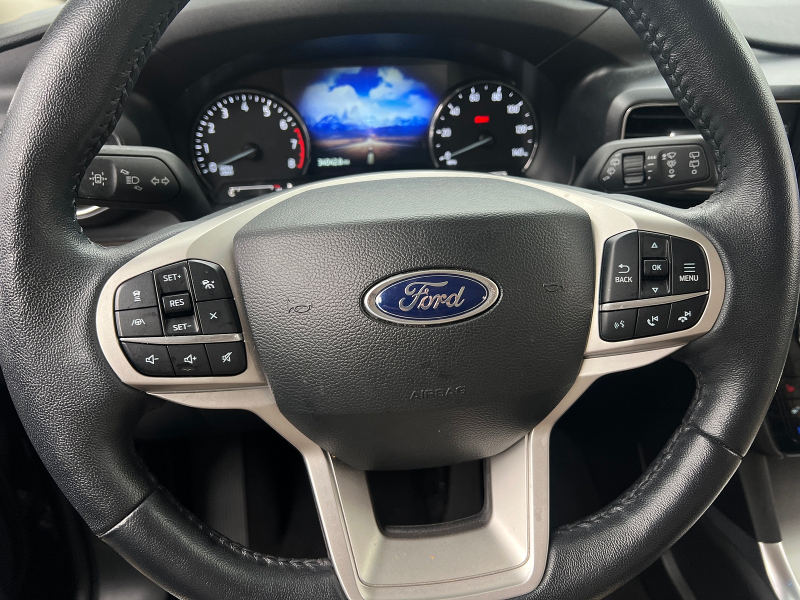 Thumbnail: 2023 Ford Explorer - 4