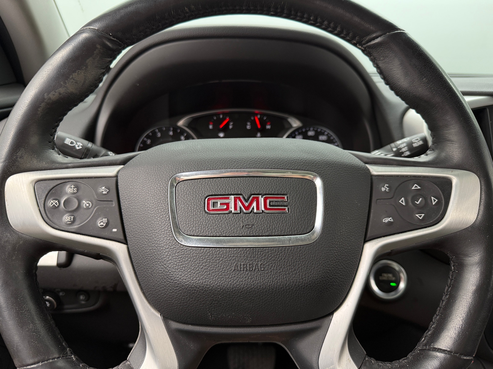 Thumbnail: 2020 GMC Terrain - 4