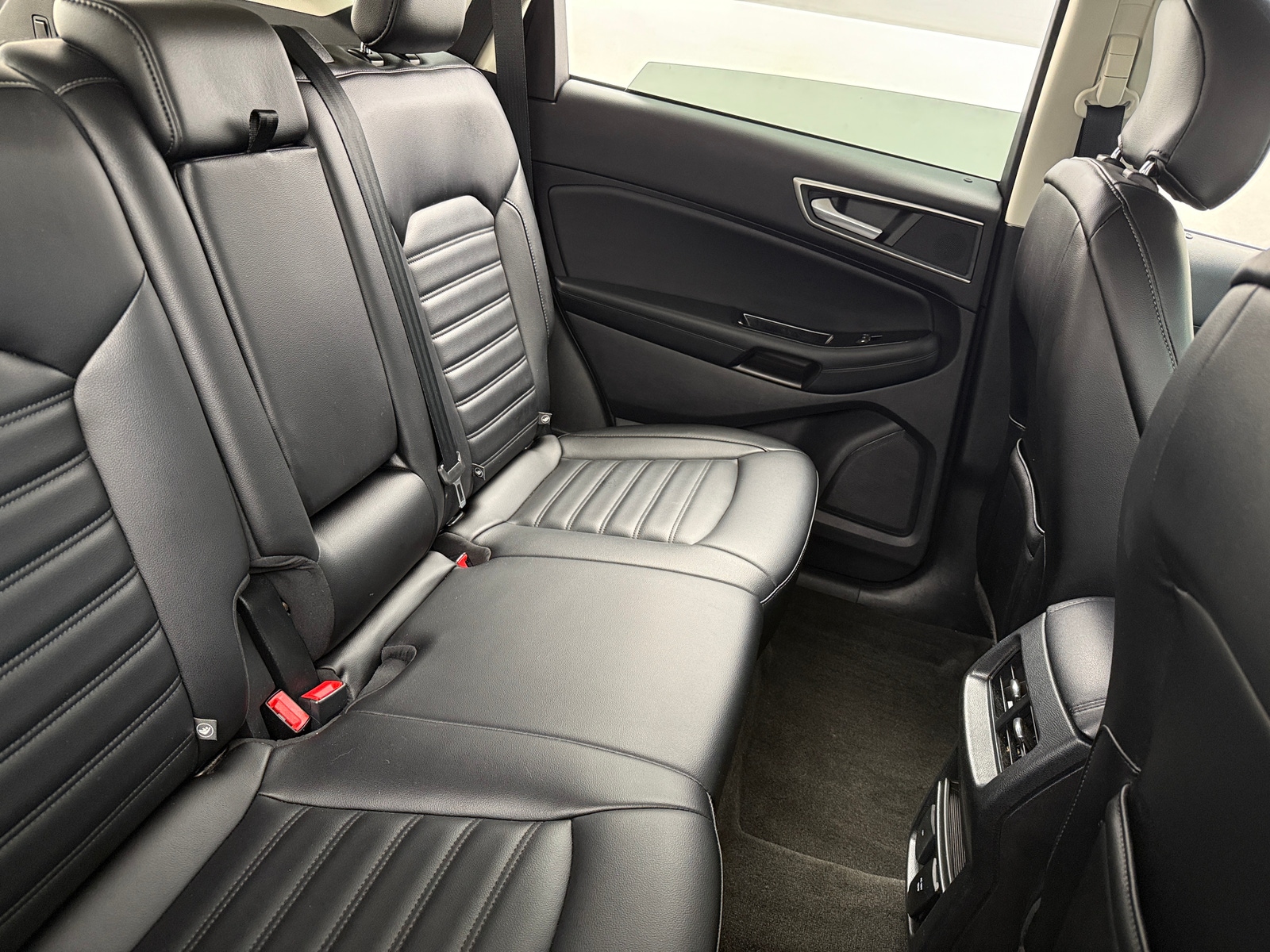 Thumbnail: 2019 Ford Edge - 6