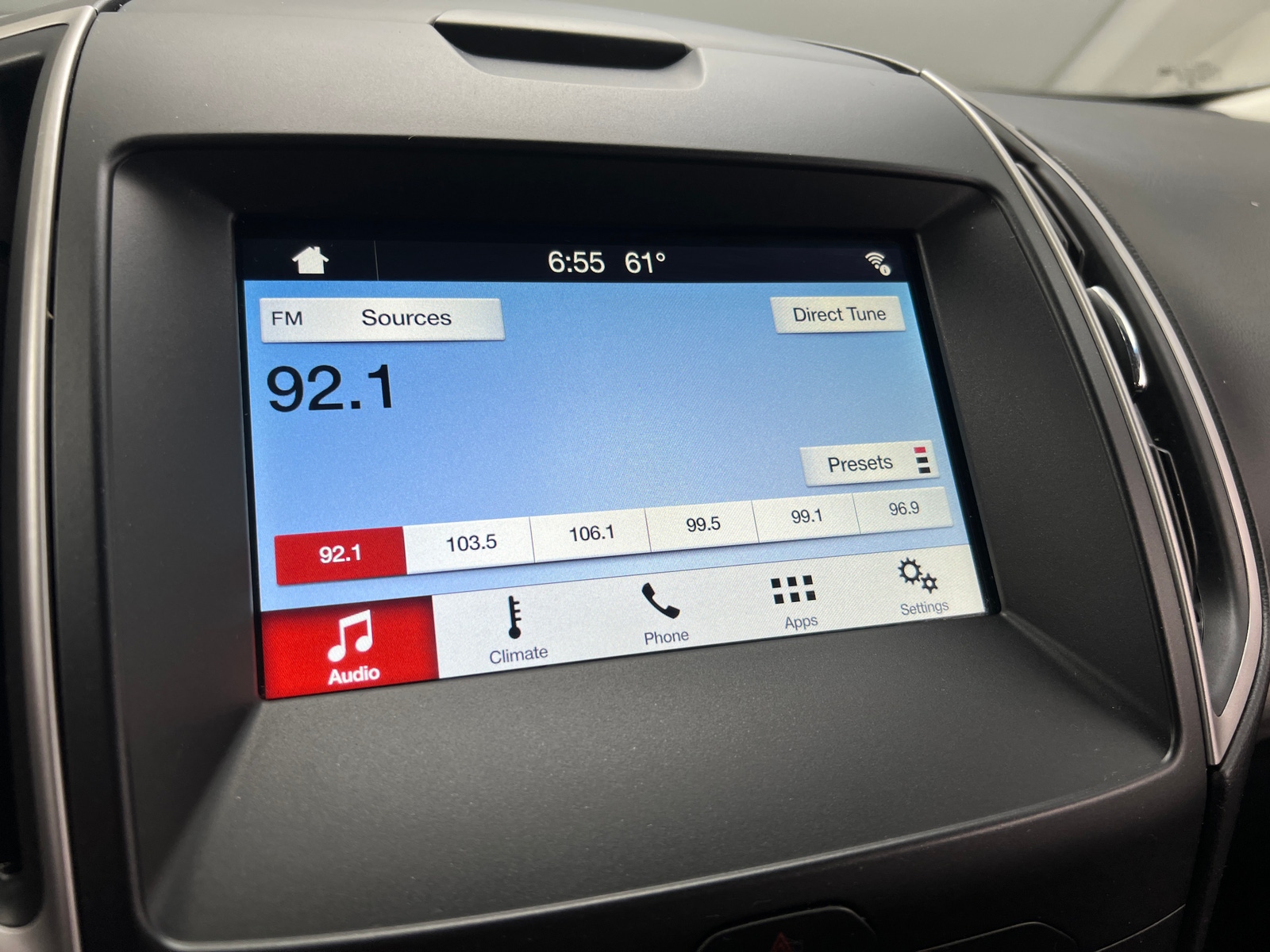 Thumbnail: 2019 Ford Edge - 4
