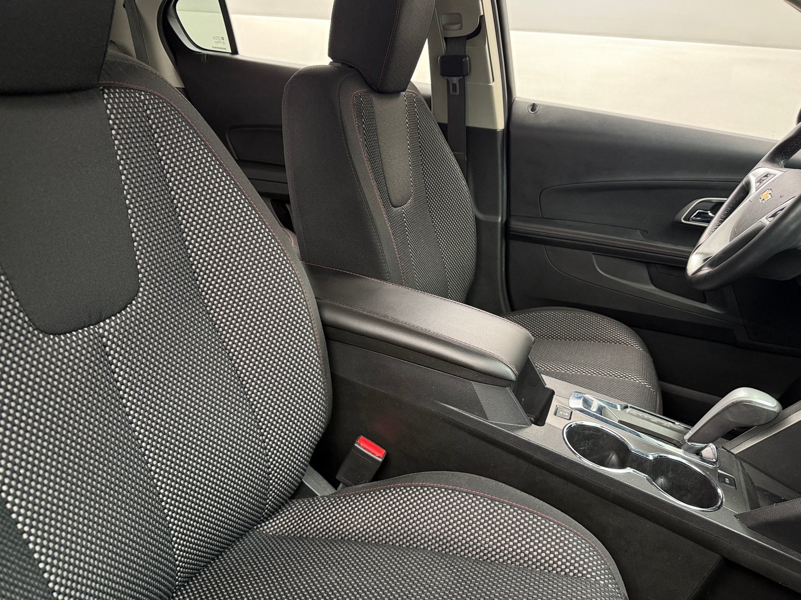 Thumbnail: 2015 Chevrolet Equinox - 2