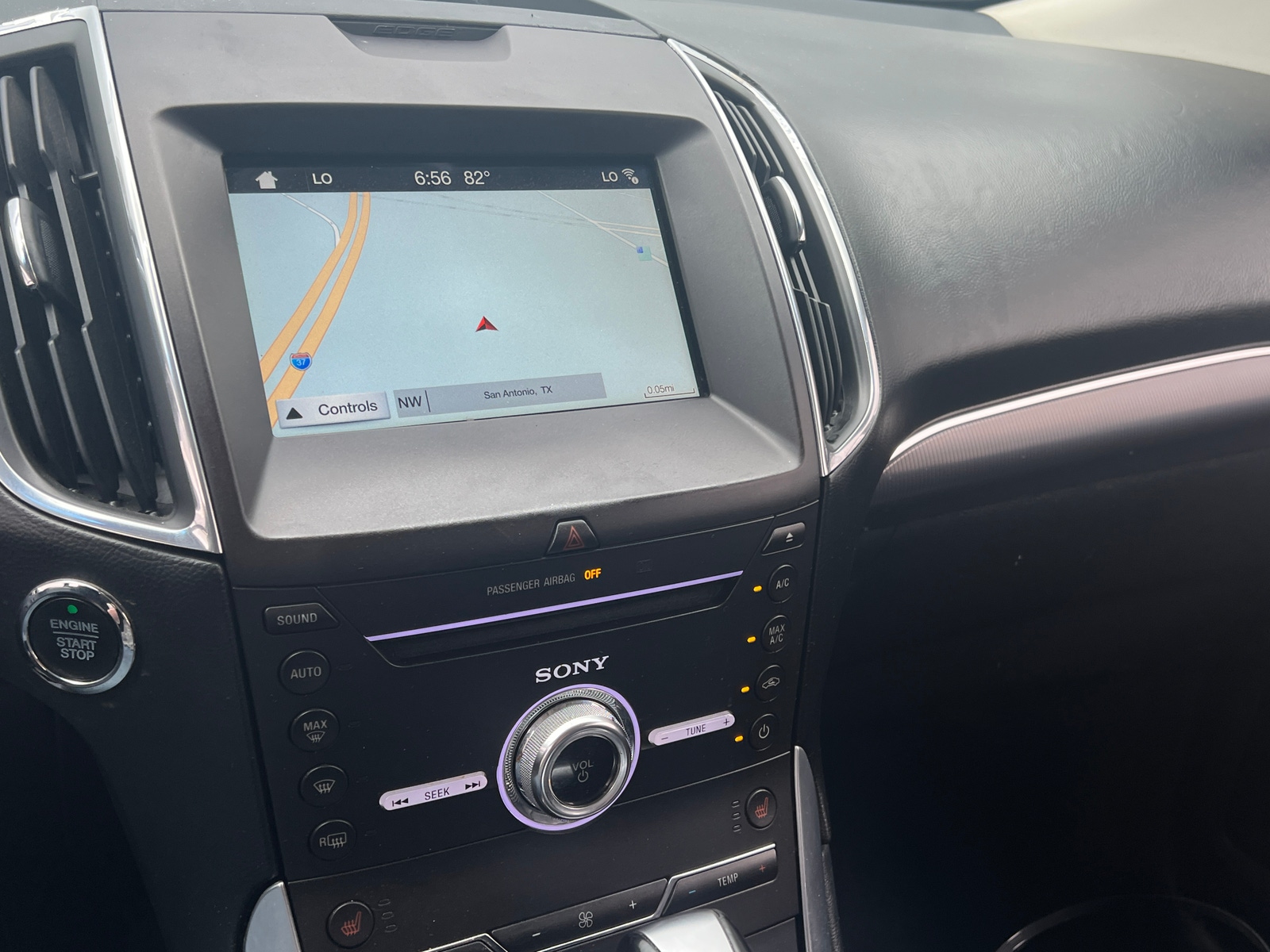Thumbnail: 2018 Ford Edge - 3