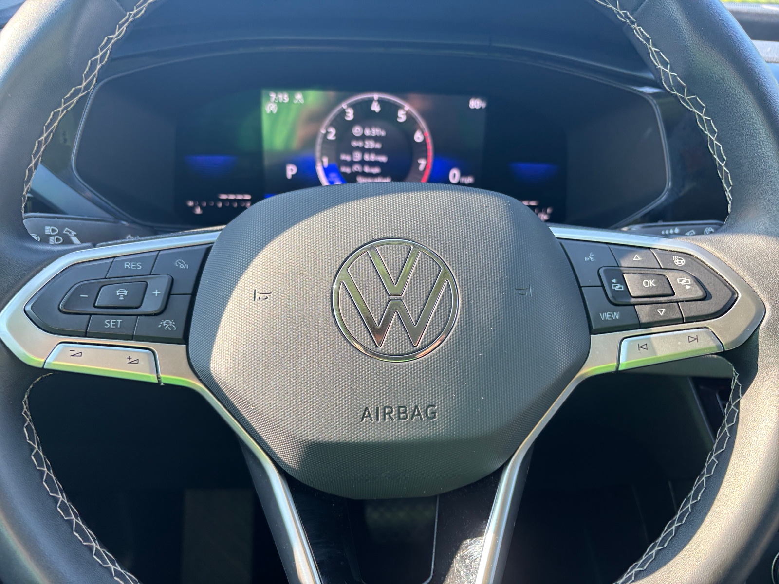 Thumbnail: 2022 Volkswagen Taos - 5