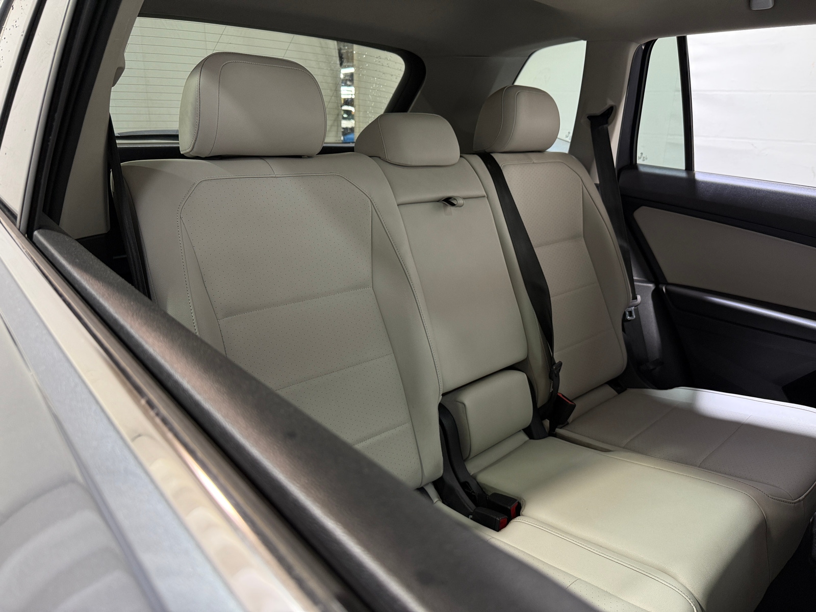 Thumbnail: 2019 Volkswagen Tiguan - 5