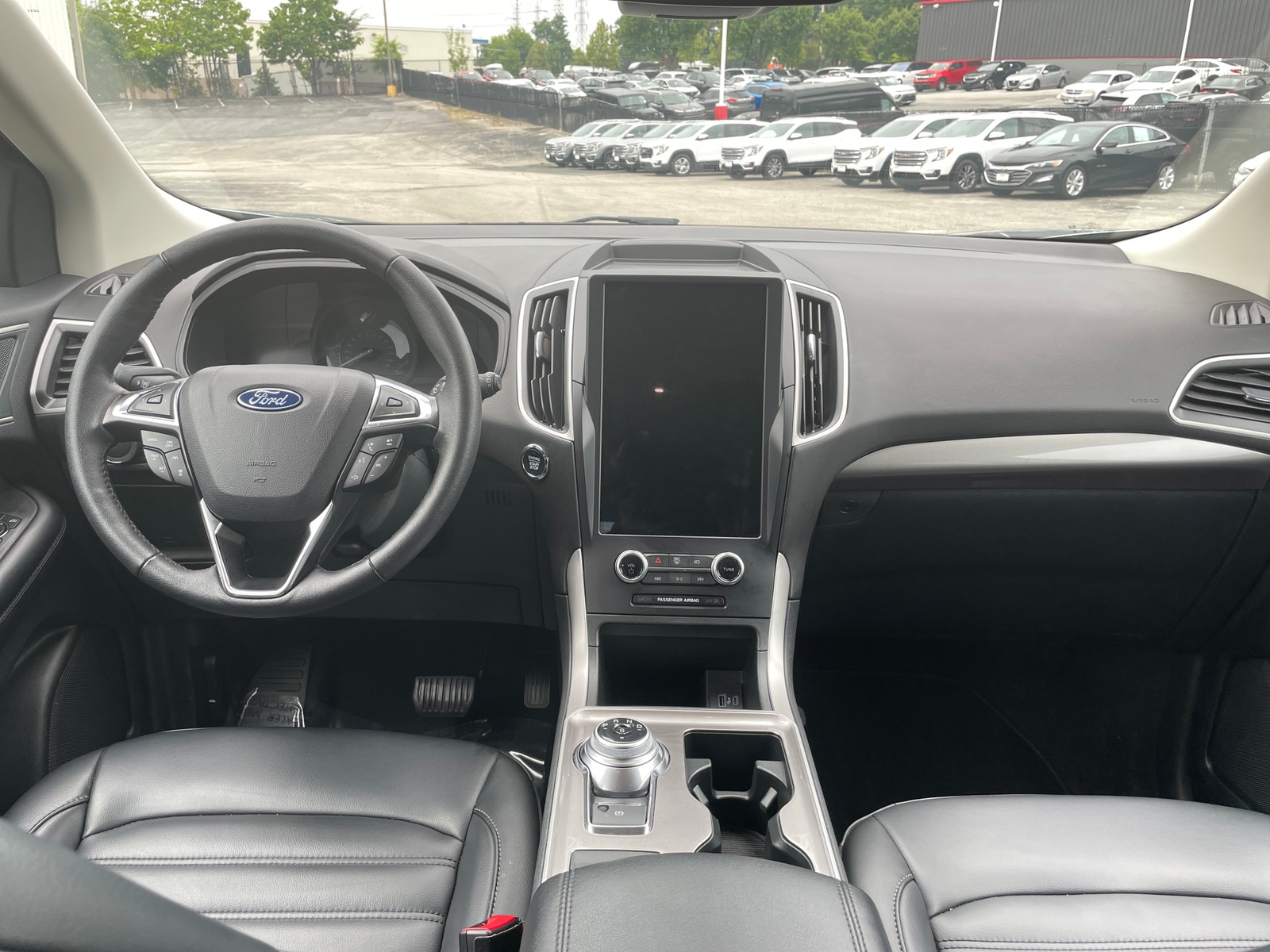 Thumbnail: 2024 Ford Edge - 3