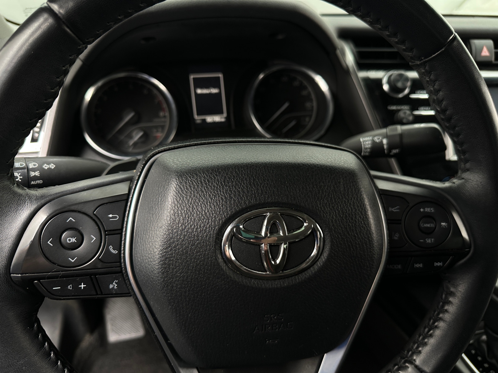 Thumbnail: 2019 Toyota Camry - 4