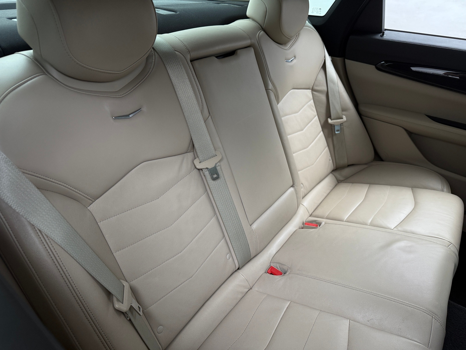 Thumbnail: 2016 Cadillac CT6 - 5