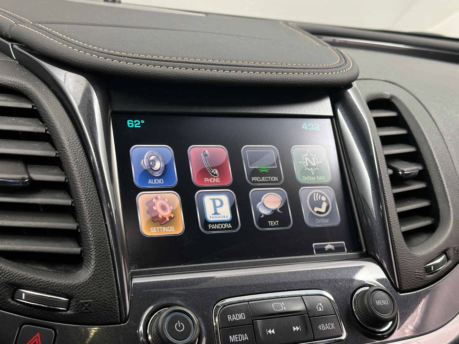 Thumbnail: 2016 Chevrolet Impala - 3