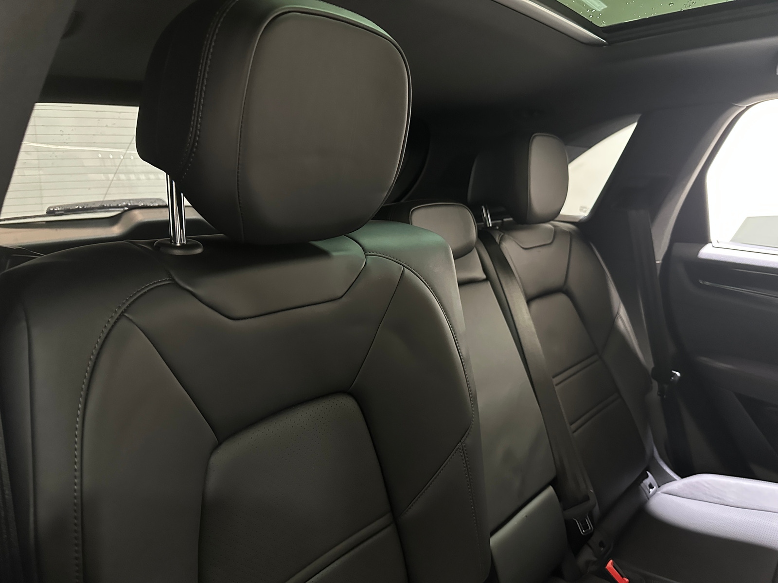 Thumbnail: 2020 Porsche Cayenne - 5