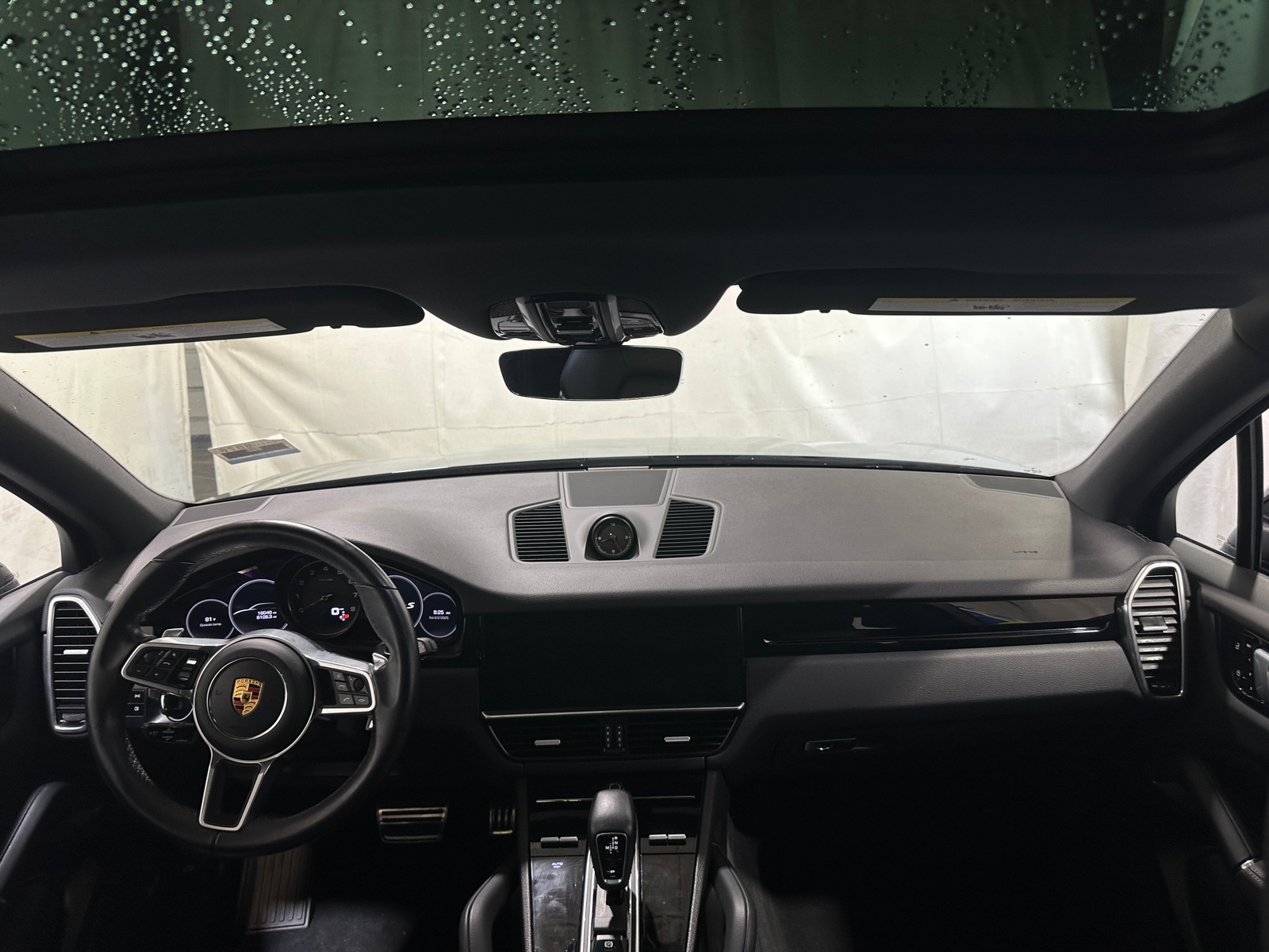 Thumbnail: 2020 Porsche Cayenne - 2