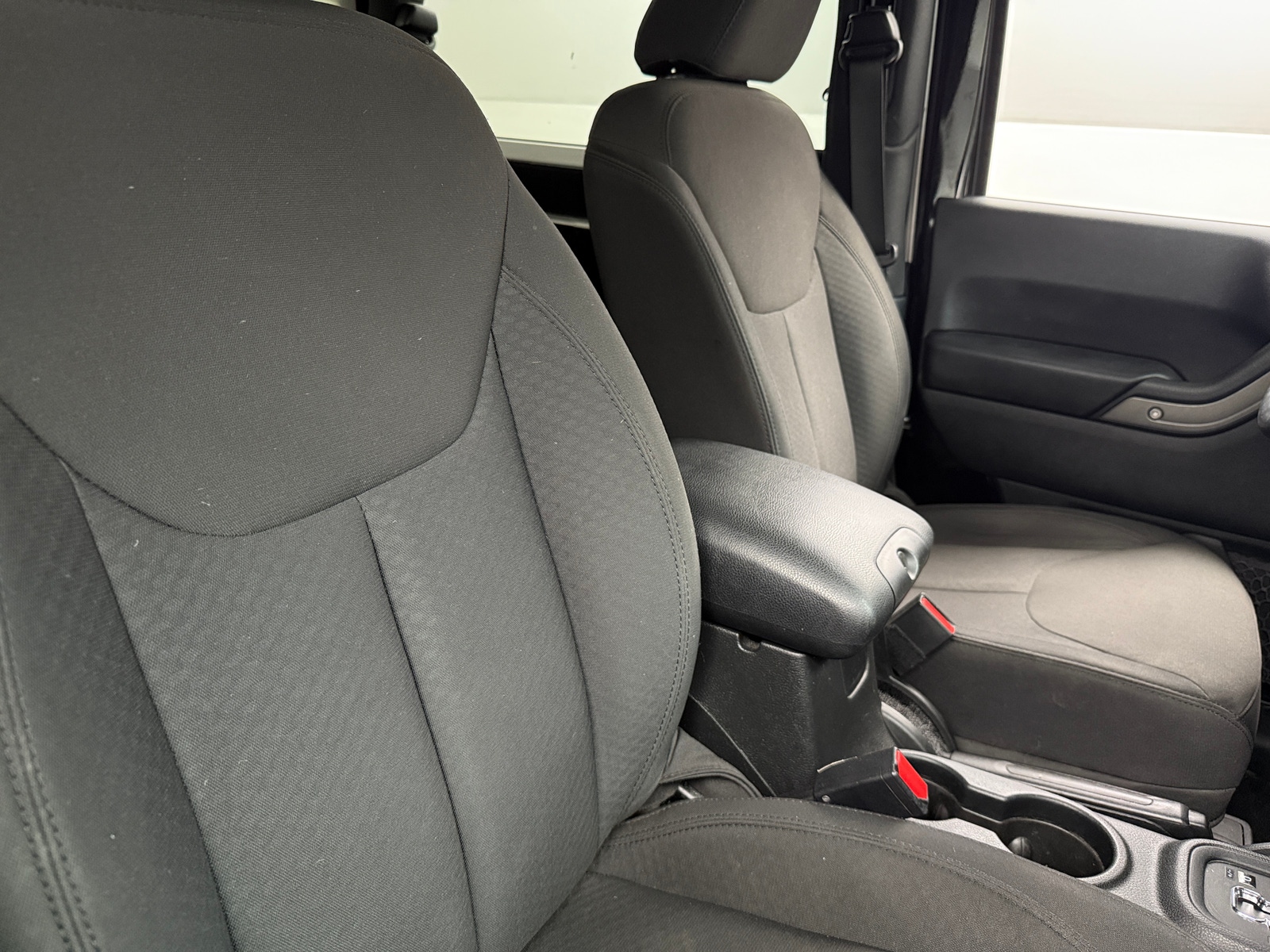 Thumbnail: 2016 Jeep Wrangler - 2