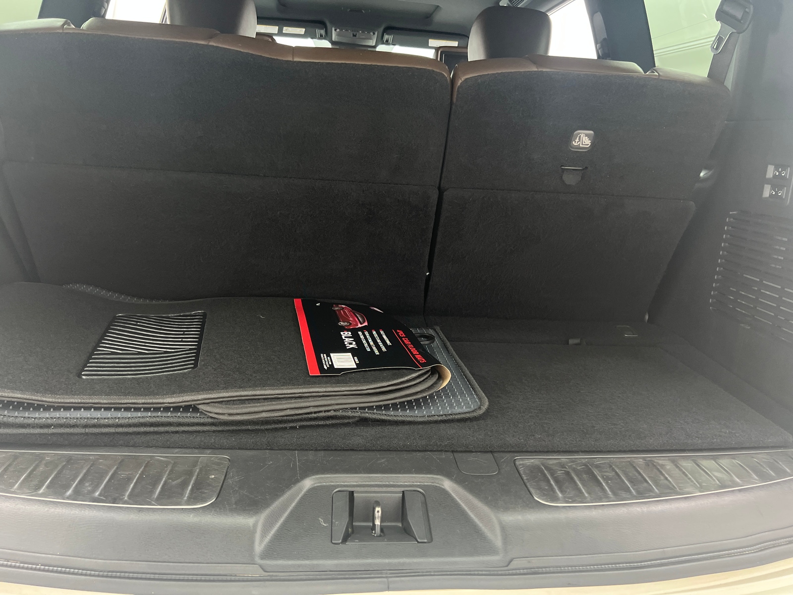 Thumbnail: 2019 Nissan Armada - 6