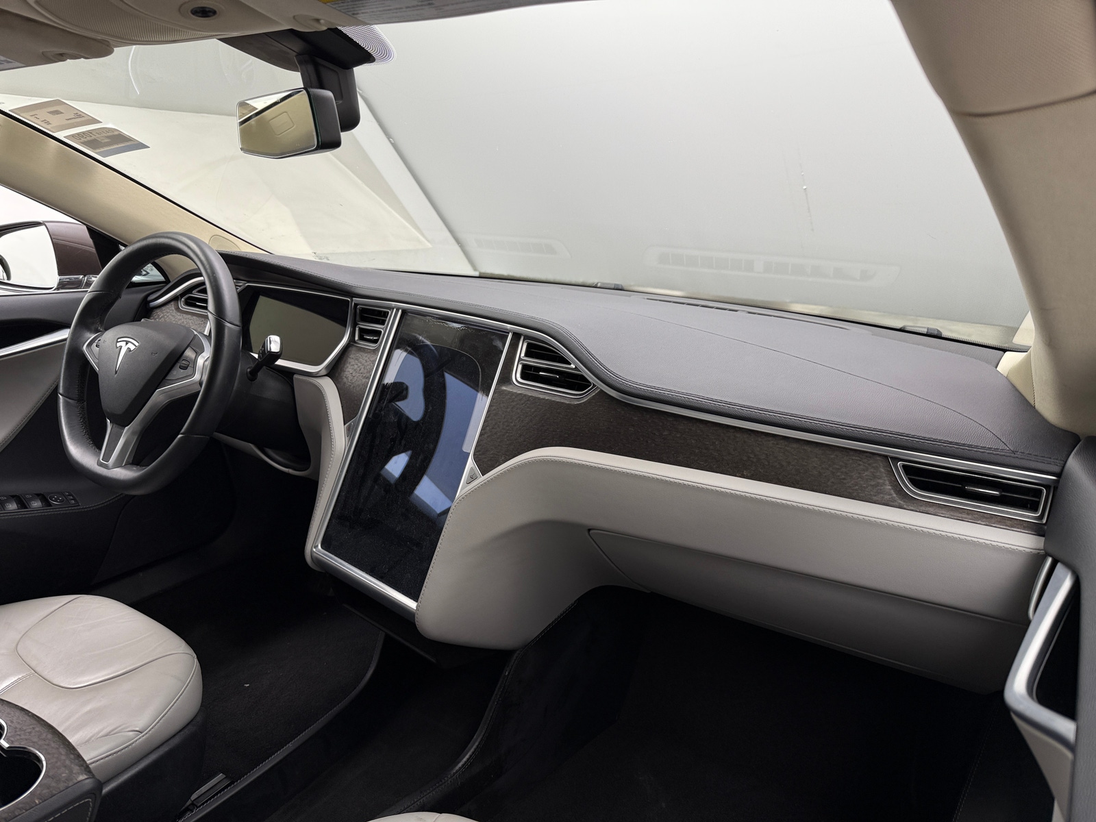 Thumbnail: 2014 Tesla Model S - 2