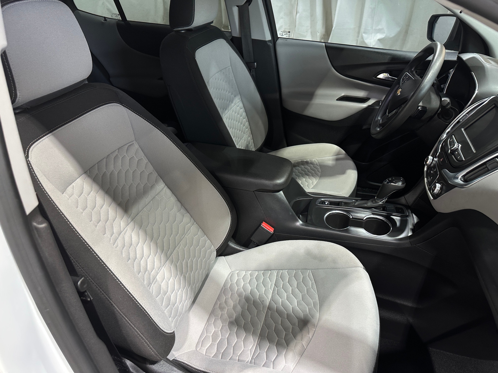 Thumbnail: 2020 Chevrolet Equinox - 2