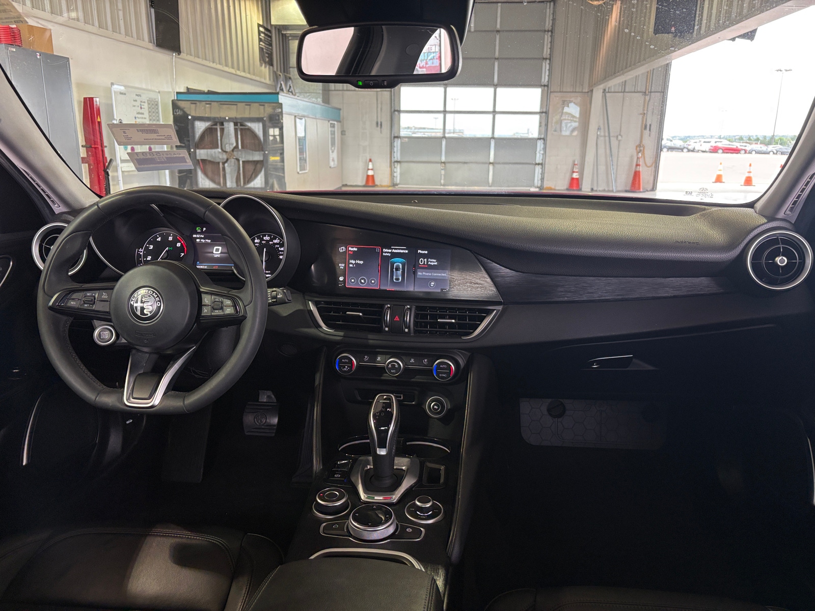 Thumbnail: 2021 Alfa Romeo Giulia - 2