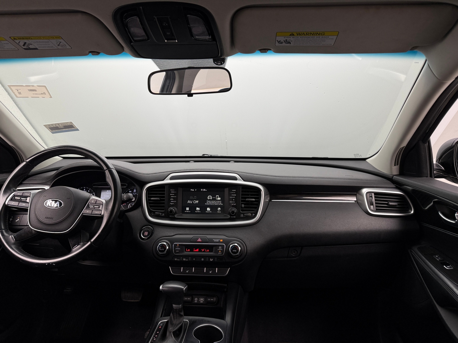 Thumbnail: 2020 Kia Sorento - 3