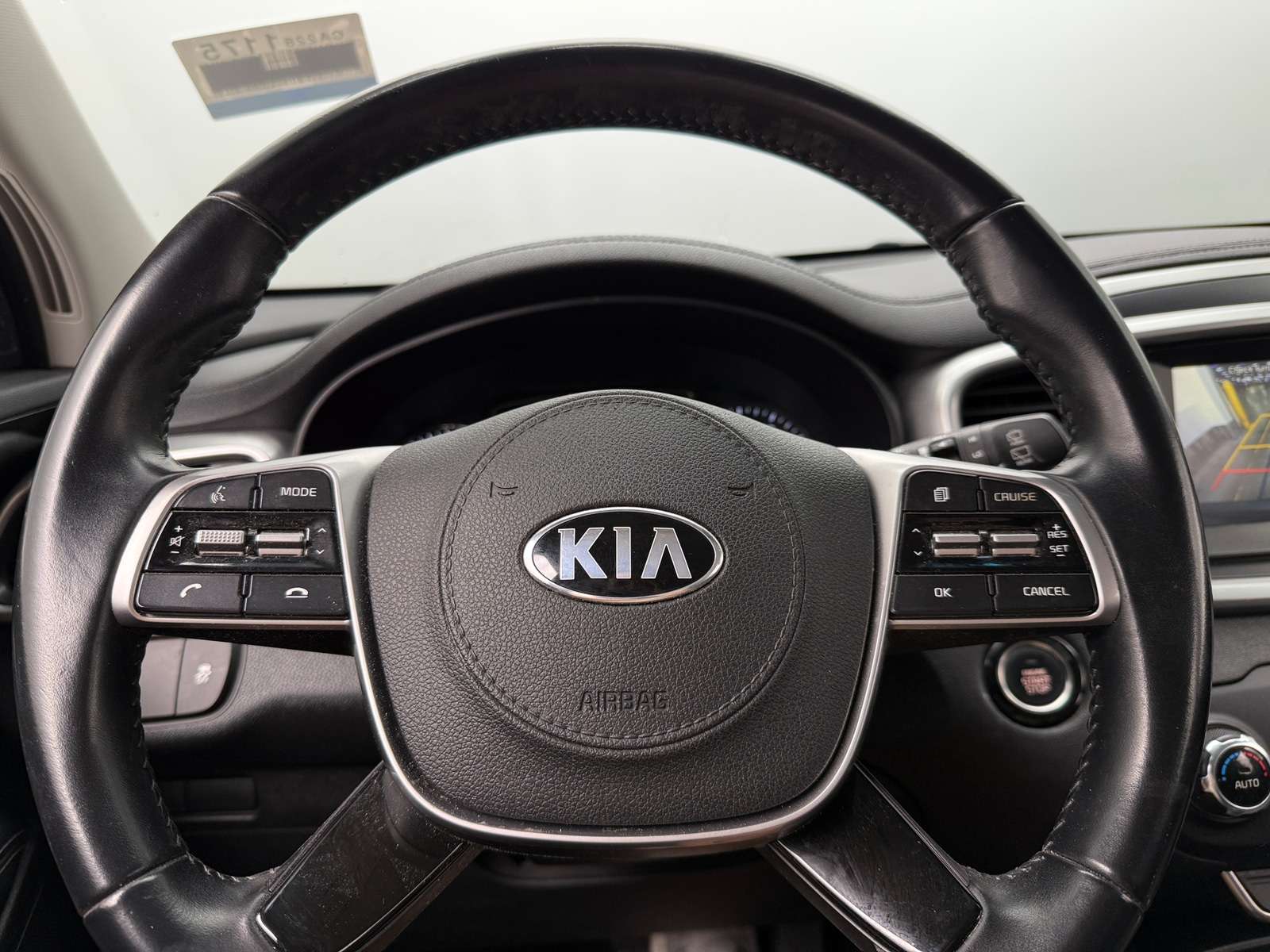 Thumbnail: 2020 Kia Sorento - 5