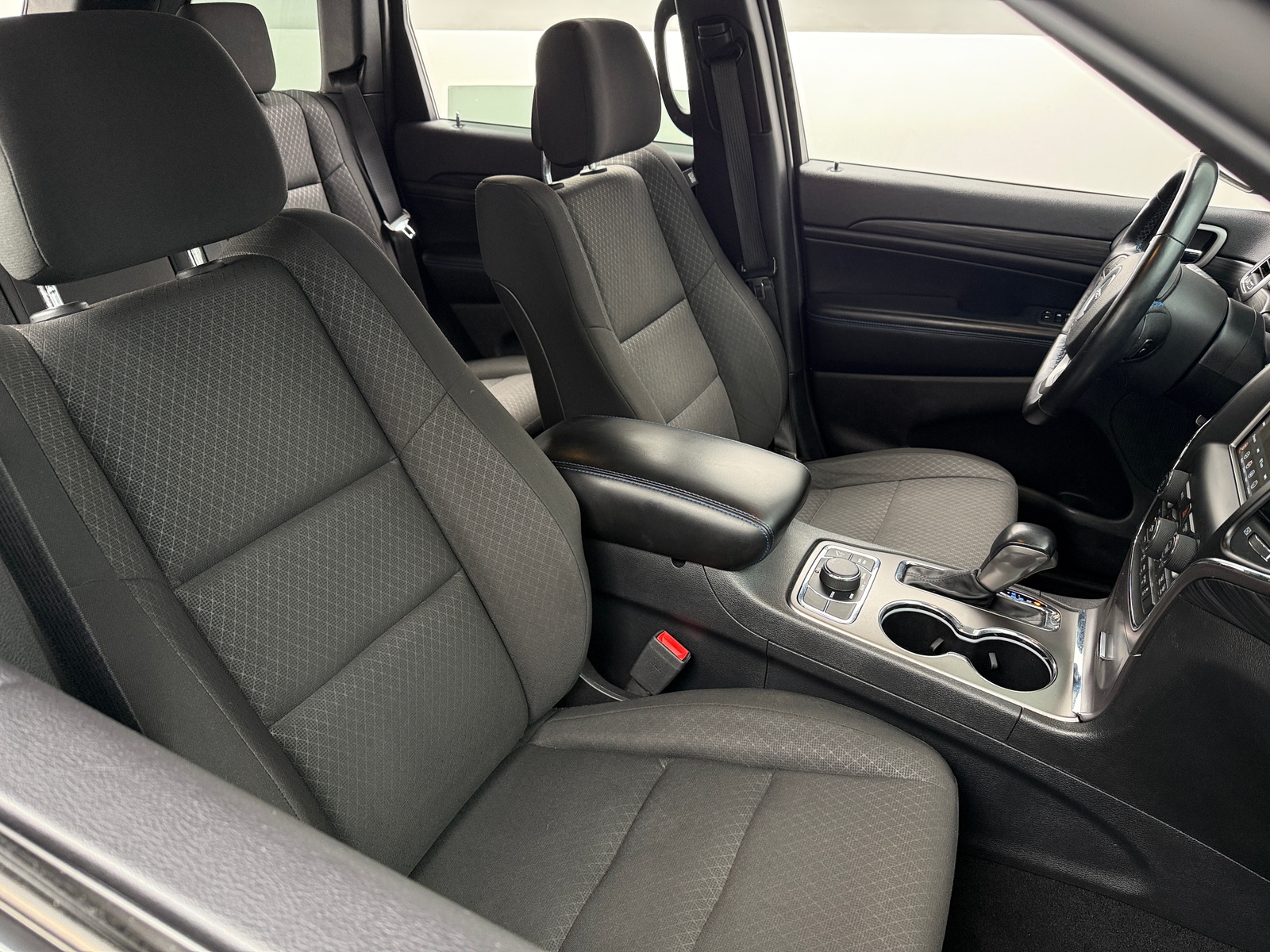 Thumbnail: 2019 Jeep Grand Cherokee - 2
