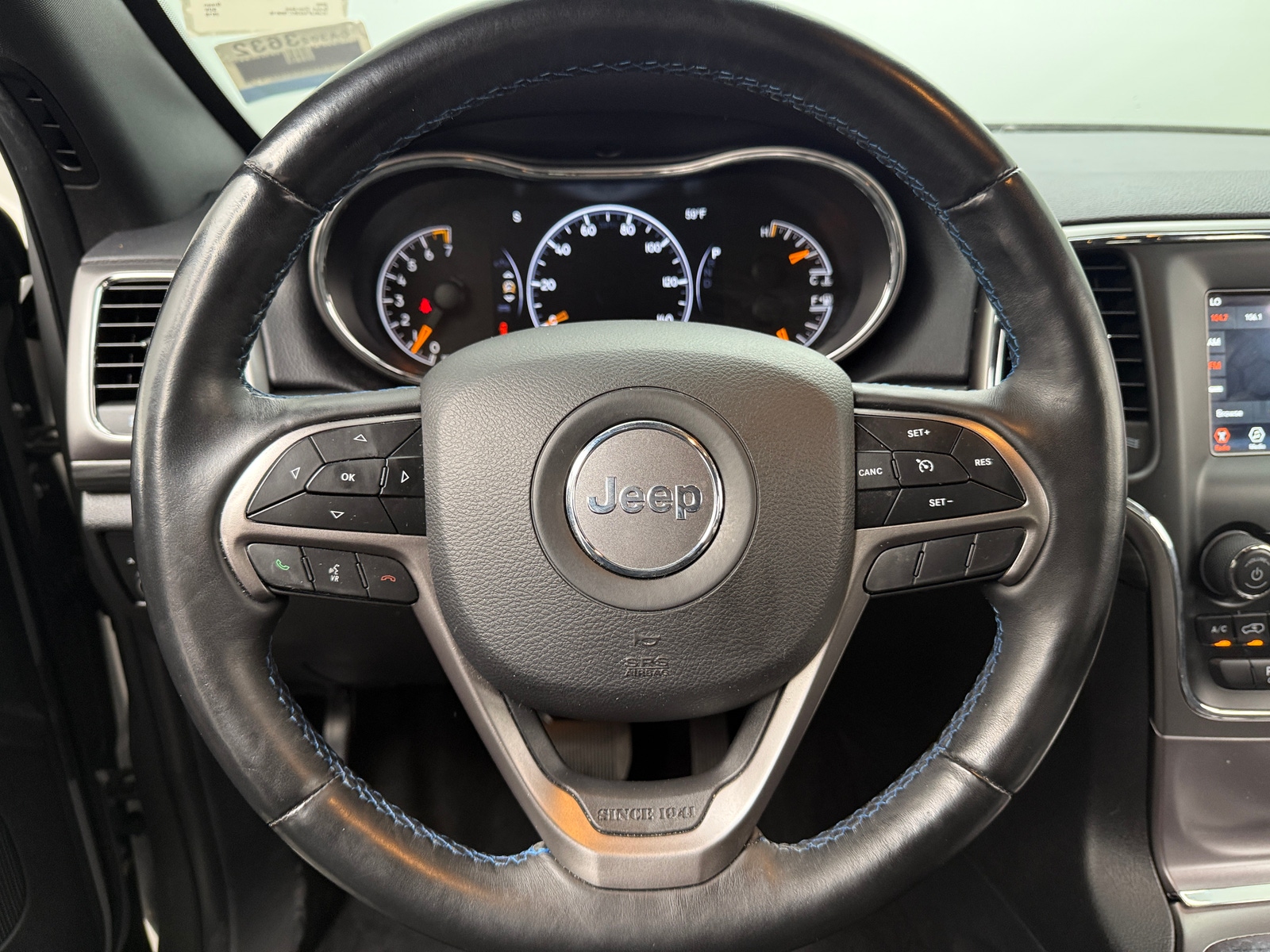 Thumbnail: 2019 Jeep Grand Cherokee - 5