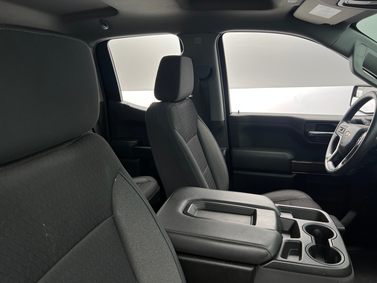 Thumbnail: 2020 Chevrolet Silverado 1500 - 2