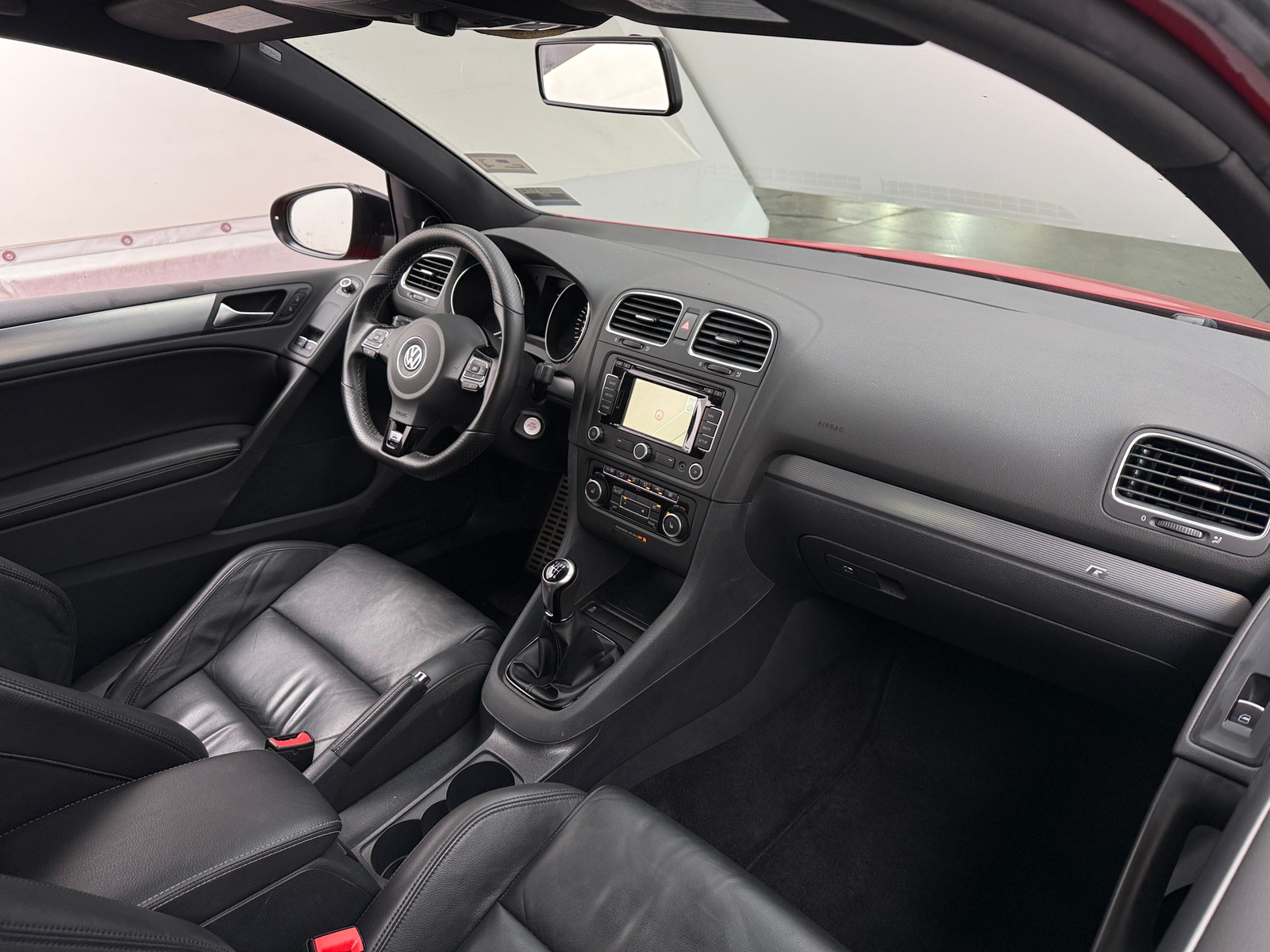 Thumbnail: 2012 Volkswagen Golf - 2