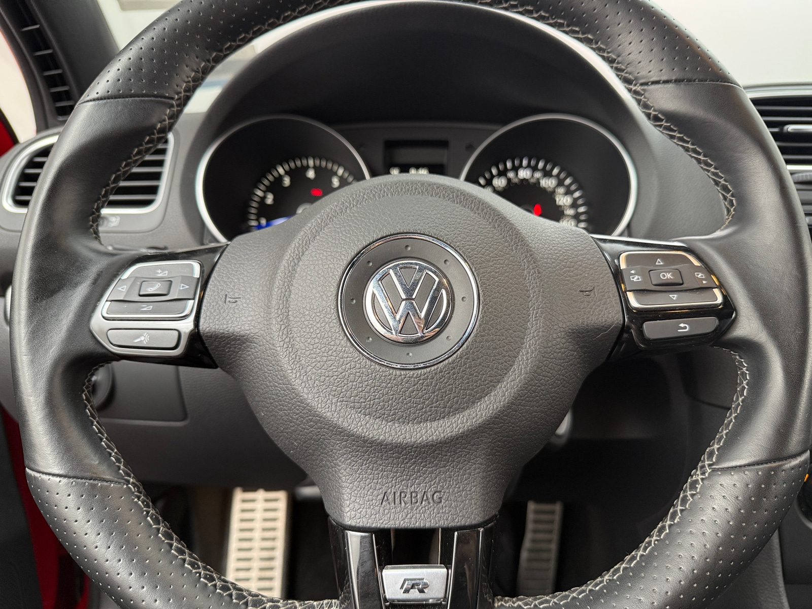 Thumbnail: 2012 Volkswagen Golf - 4