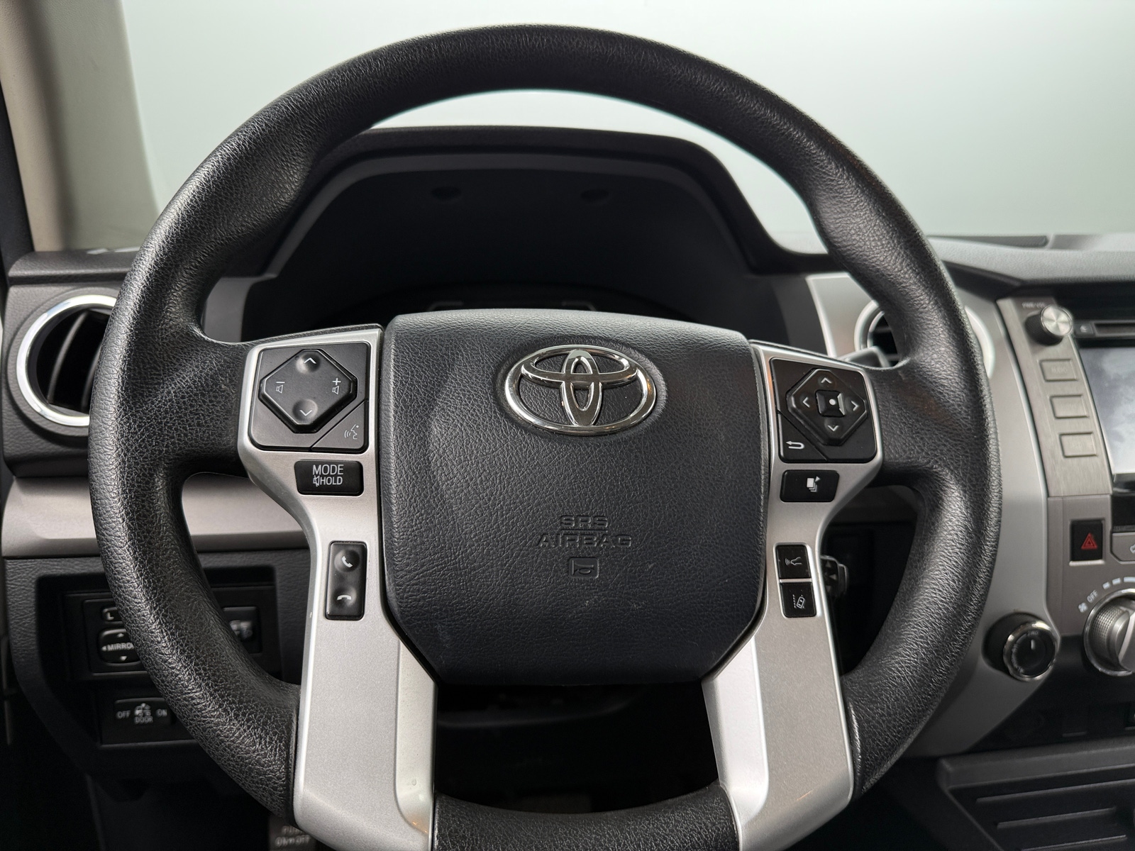 Thumbnail: 2019 Toyota Tundra - 5