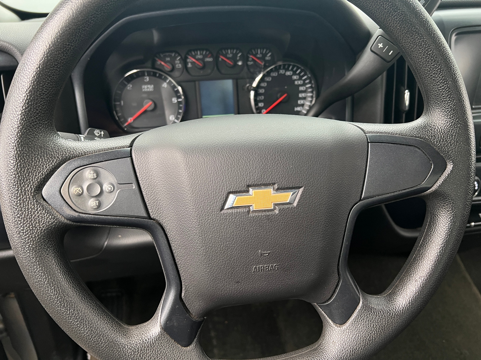 Thumbnail: 2018 Chevrolet Silverado 1500 - 5