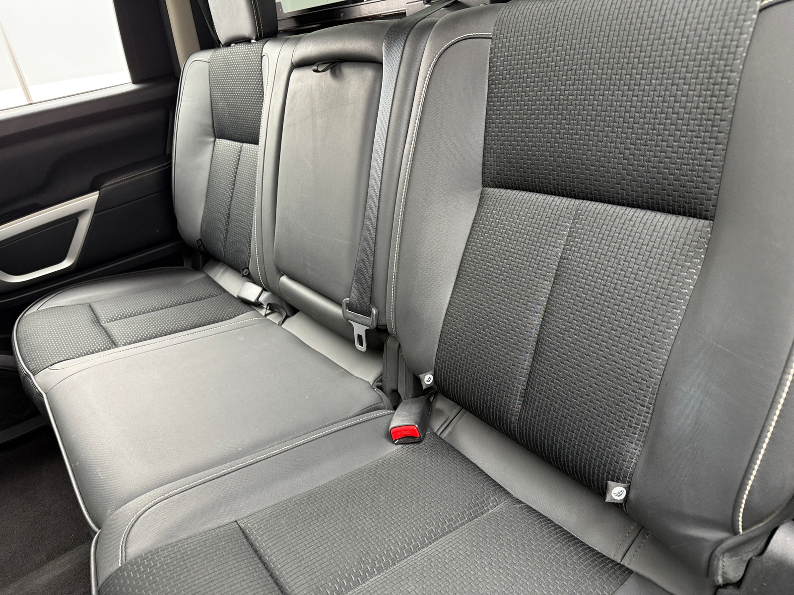 Thumbnail: 2019 Nissan Titan - 5