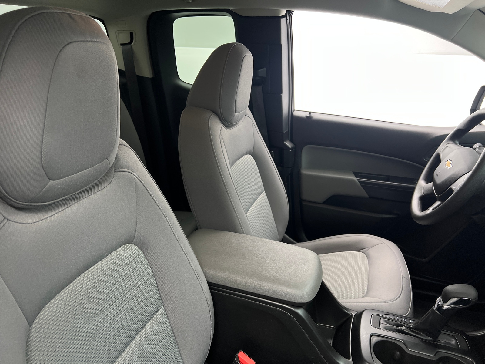 Thumbnail: 2022 Chevrolet Colorado - 2