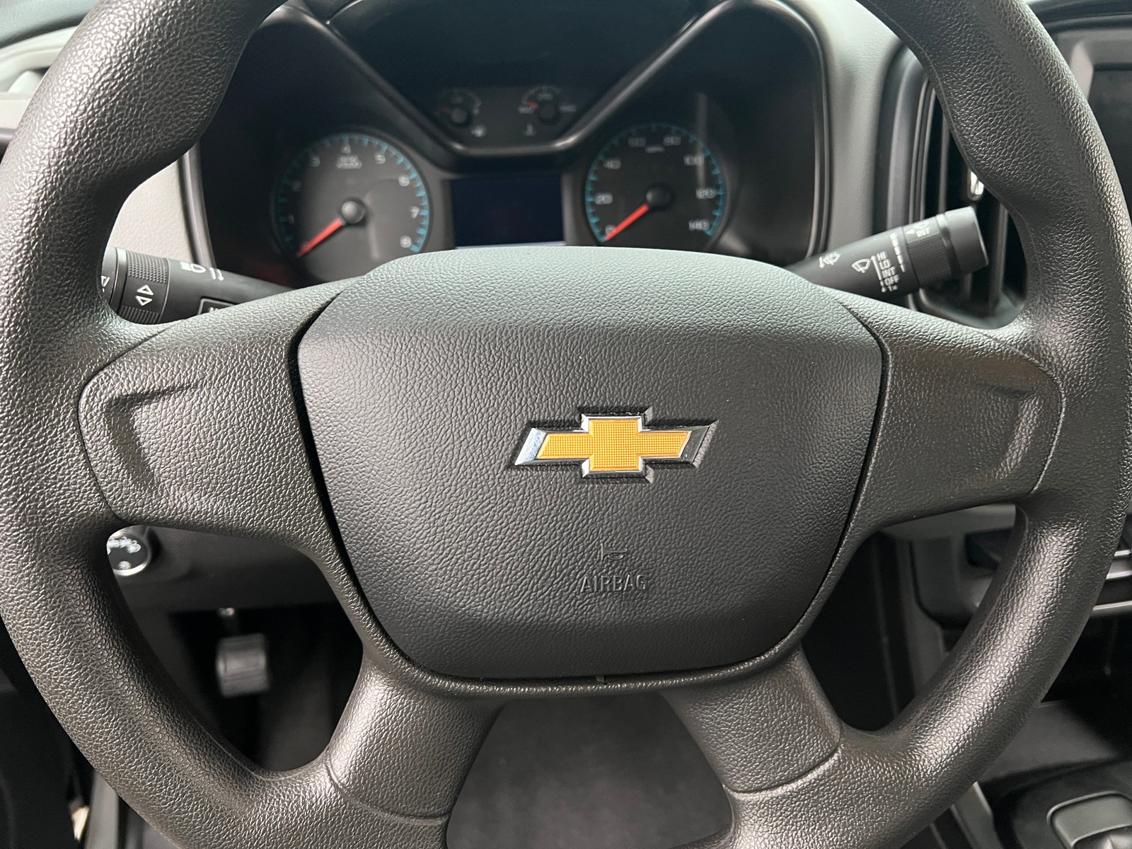 Thumbnail: 2022 Chevrolet Colorado - 4