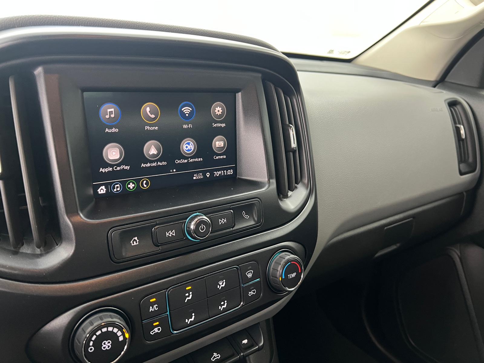 Thumbnail: 2022 Chevrolet Colorado - 3