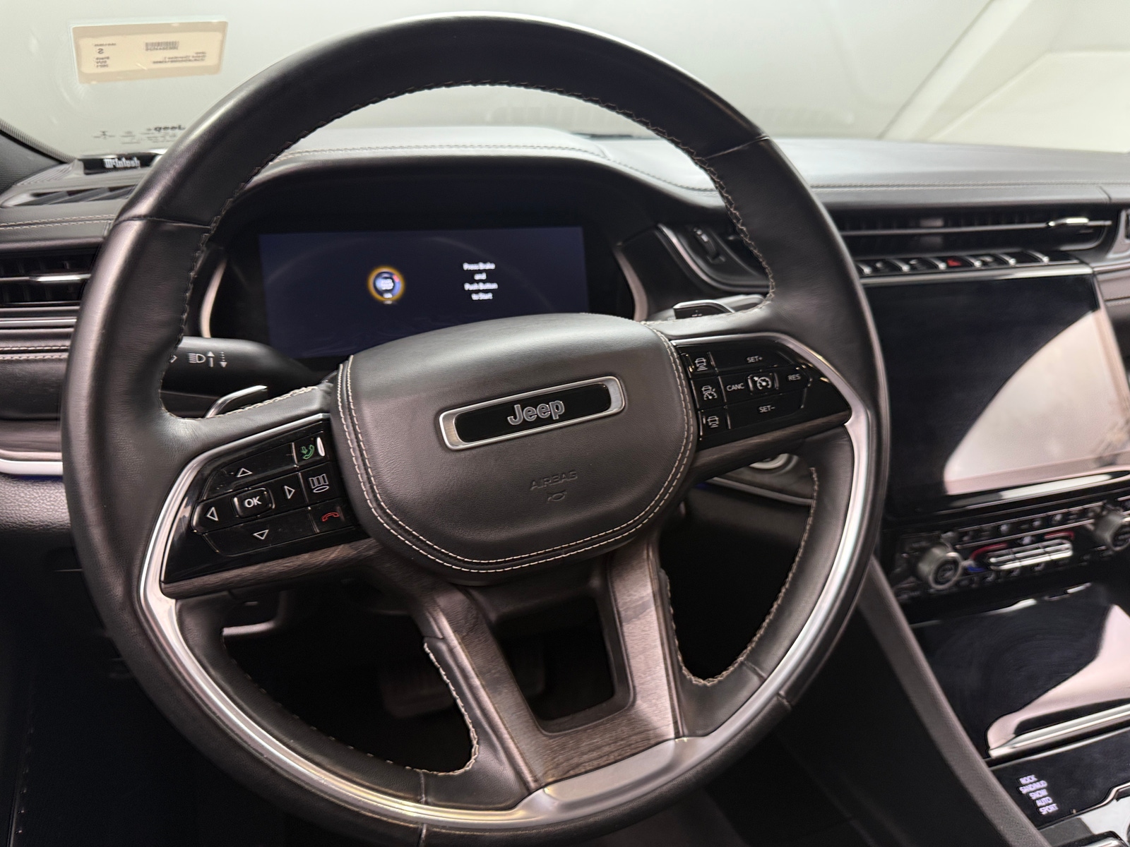 Thumbnail: 2021 Jeep Grand Cherokee L - 4